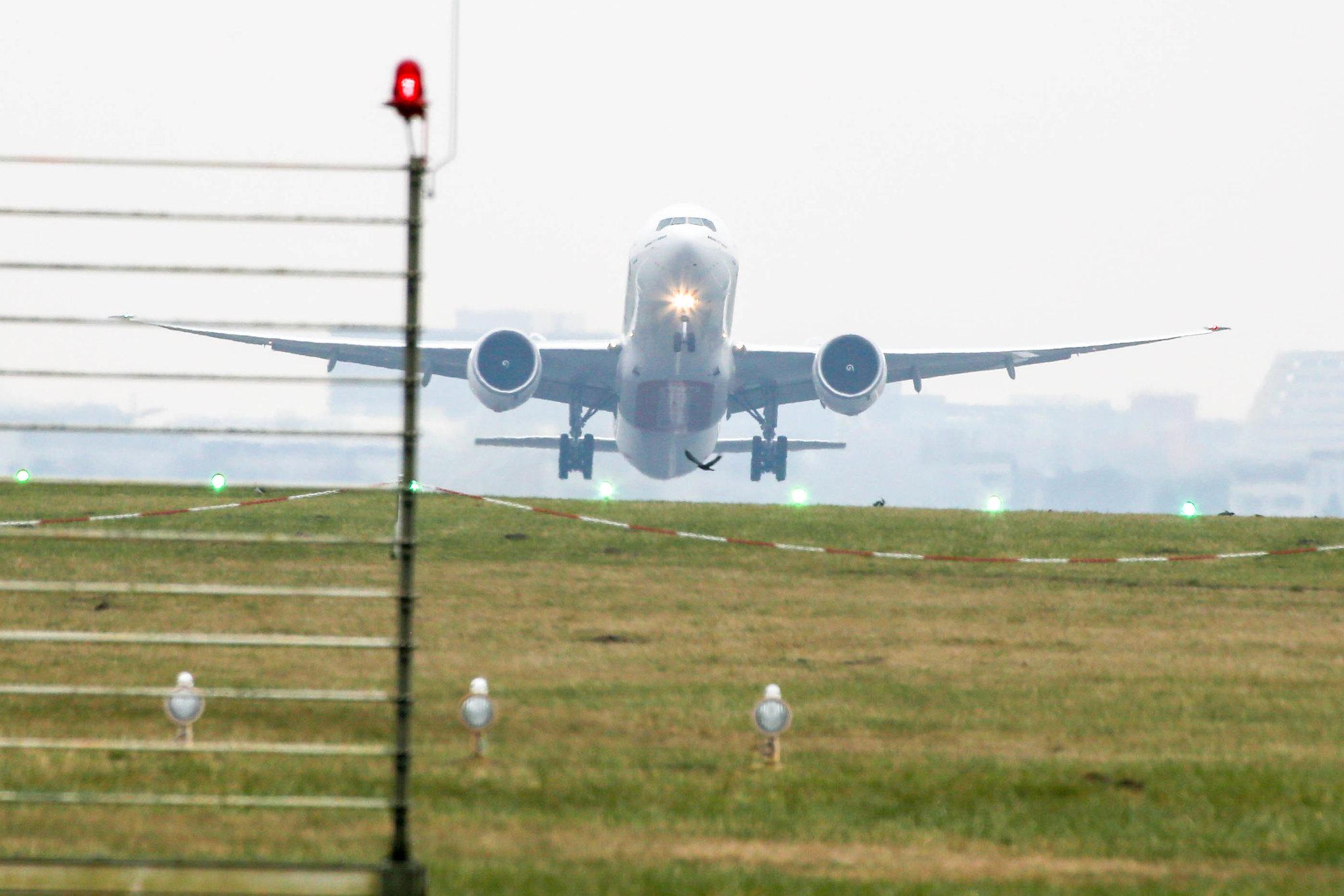 Hamburg Airport: Emirates (EK / UAE) | Boeing 777-31H(ER) B77W | A6-ENX | MSN 42318