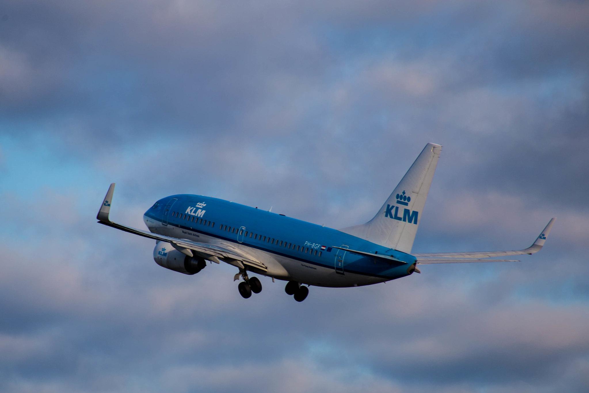 Hamburg Airport: KLM (KL / KLM) |  Boeing 737-7K2 B737 | PH-BGF | MSN 30365