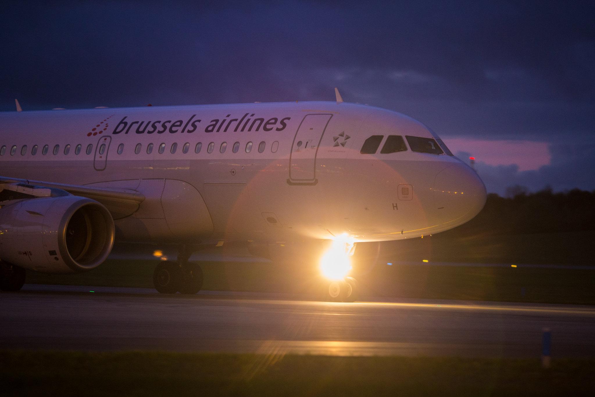 Hamburg Airport: Brussels Airlines (SN / BEL) |  Airbus A319-112 A319 | OO-SSH | MSN 2925