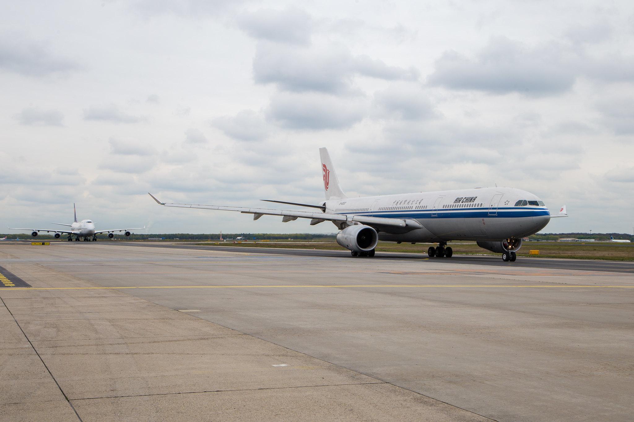Frankfurt Airport: Air China (CA / CCA) |  Airbus A330-343 A333 | B-6530 | MSN 1216