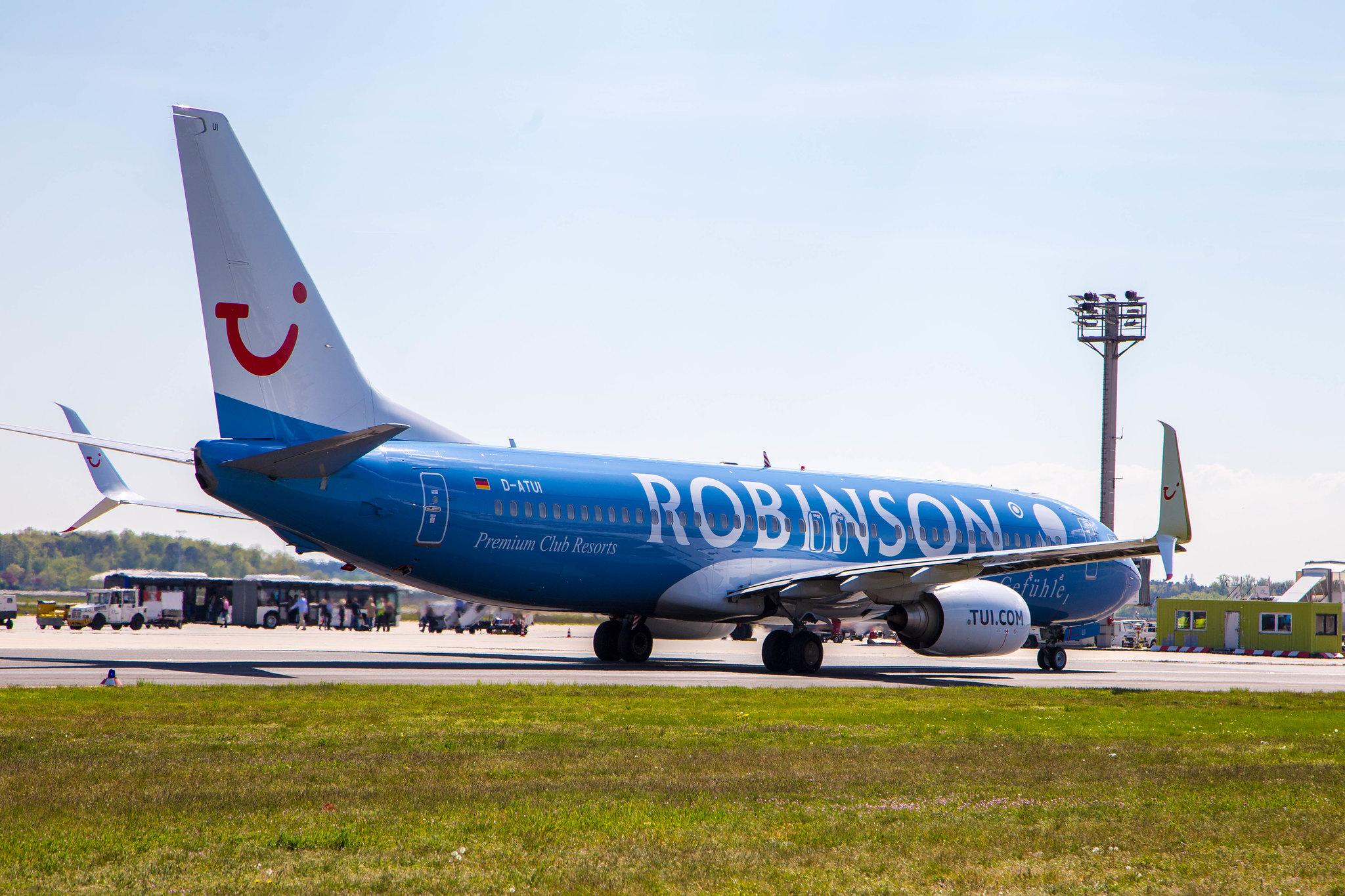 Frankfurt Airport: TUI (X3 / TUI) |  Livery: Robinson Club Resorts Livery | Operator: TUI fly |  Boeing 737-8K5 B738 | D-ATUI | MSN 30287