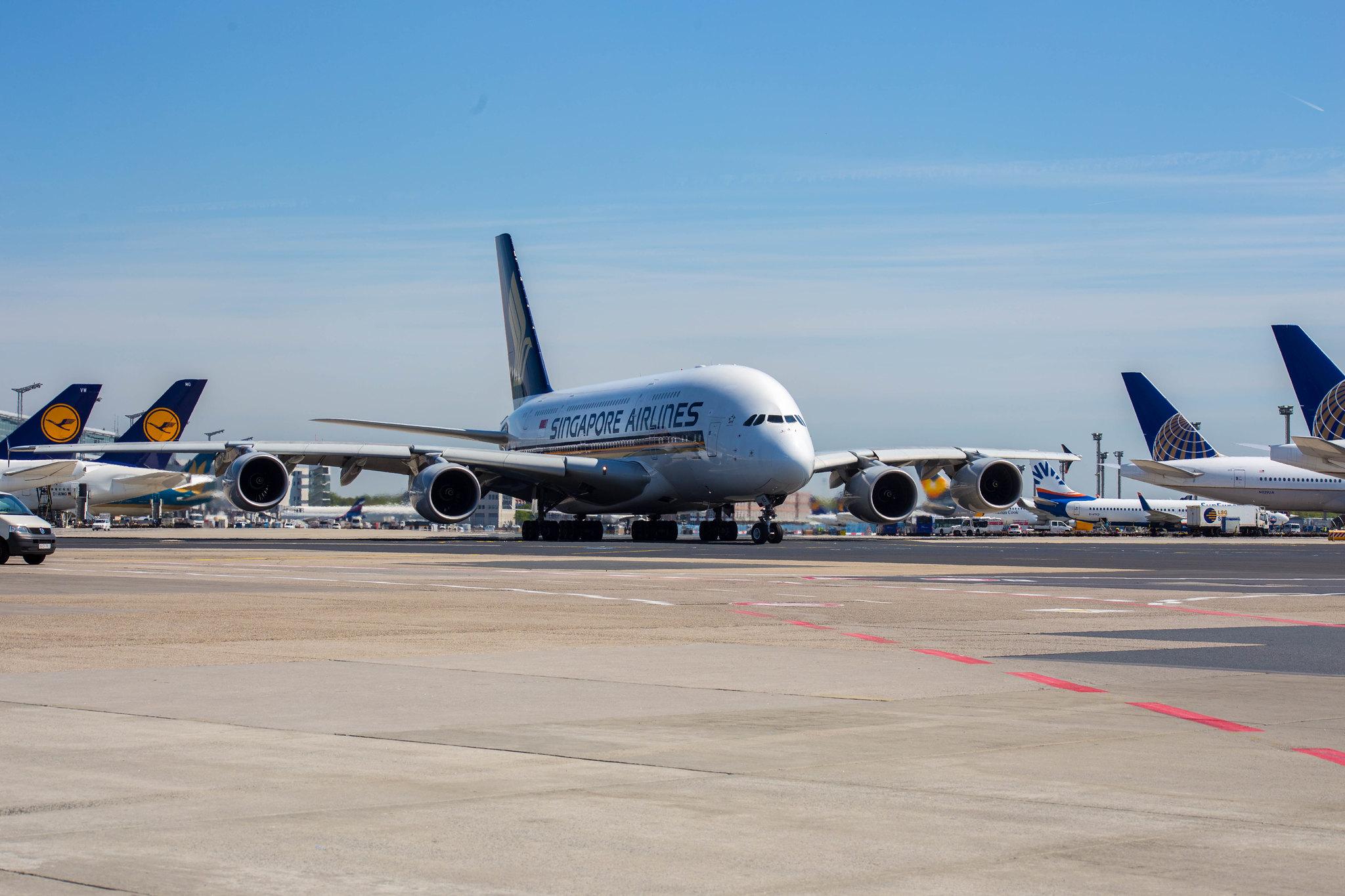 Frankfurt Airport: Singapore Airlines (SQ / SIA) |  Airbus A380-841 A388 | 9V-SKS | MSN 085
