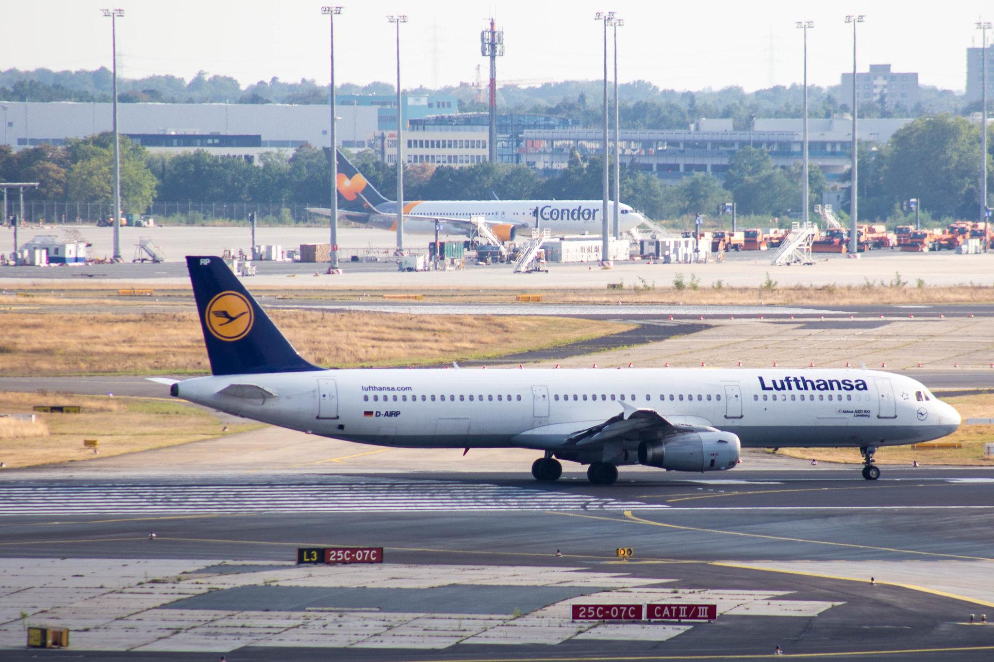 Frankfurt Airport: Lufthansa (LH / DLH) |  Airbus A321-131 A321 | D-AIRP | MSN 0564