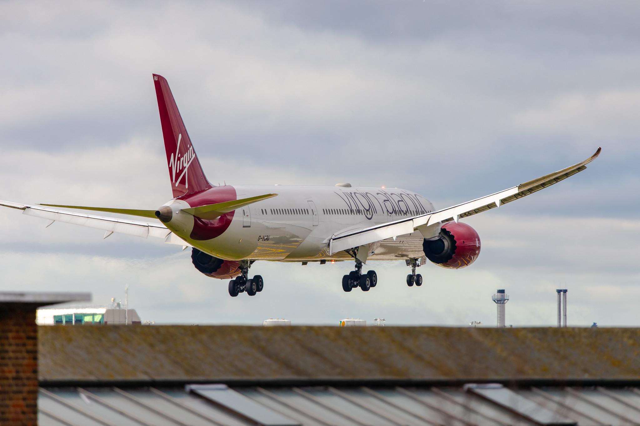 London Heathrow Airport: Virgin Atlantic (VS / VIR) |  Boeing 787-9 Dreamliner B789 | G-VCRU | MSN 37972