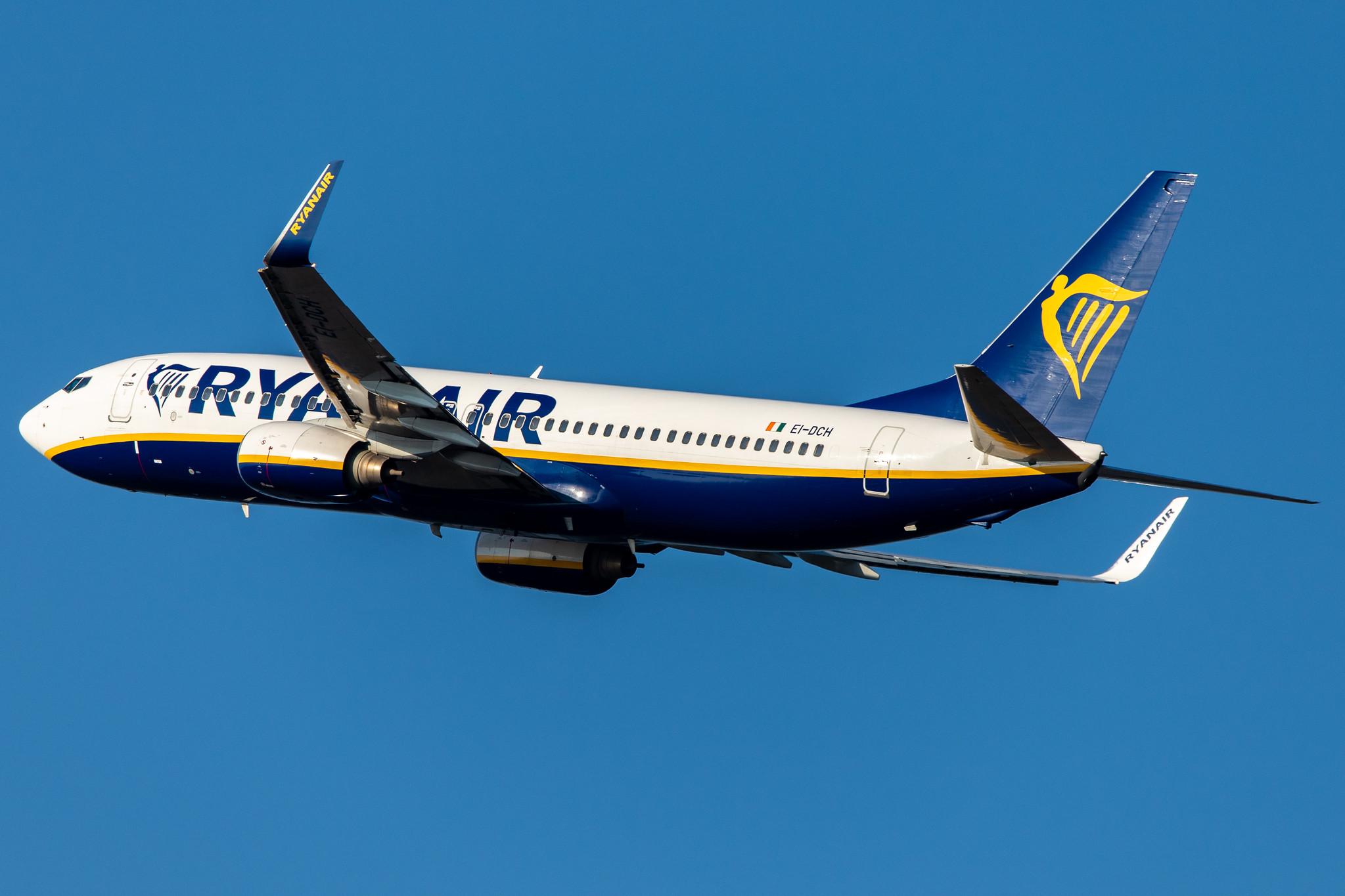 Köln Bonn Airport: Ryanair (FR / RYR) |  Boeing 737-8AS B738 | EI-DCH | MSN 33566