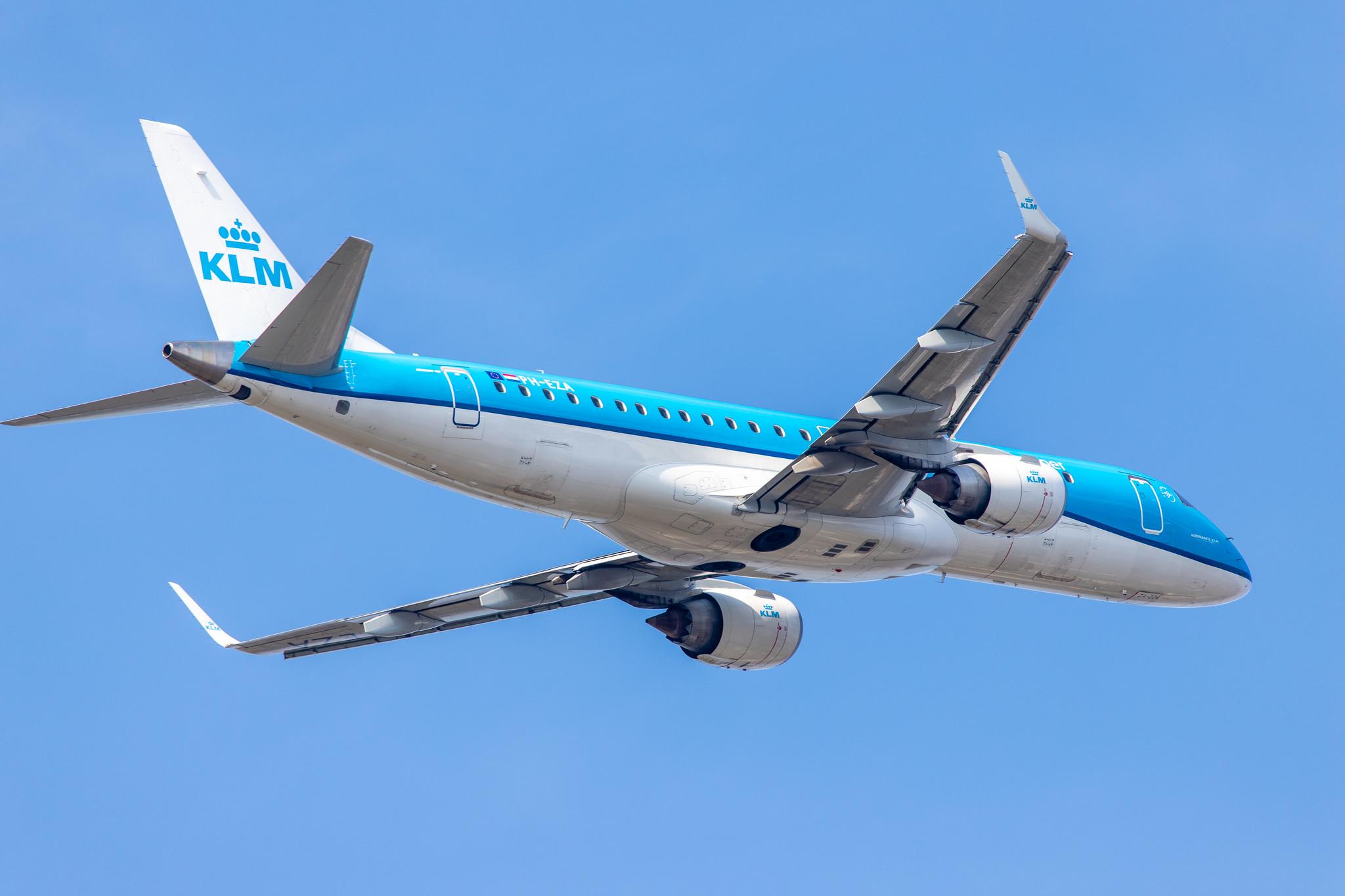 Hamburg Airport: KLM (KL / KLM) | Operator: KLM Cityhopper |  Embraer E190STD E190 | PH-EZA | MSN 19000224