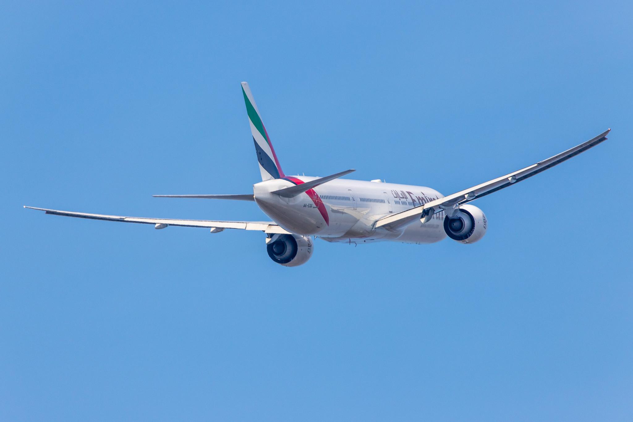 Hamburg Airport: Emirates (EK / UAE) |  Boeing 777-31H(ER) B77W | A6-EQG | MSN 42352