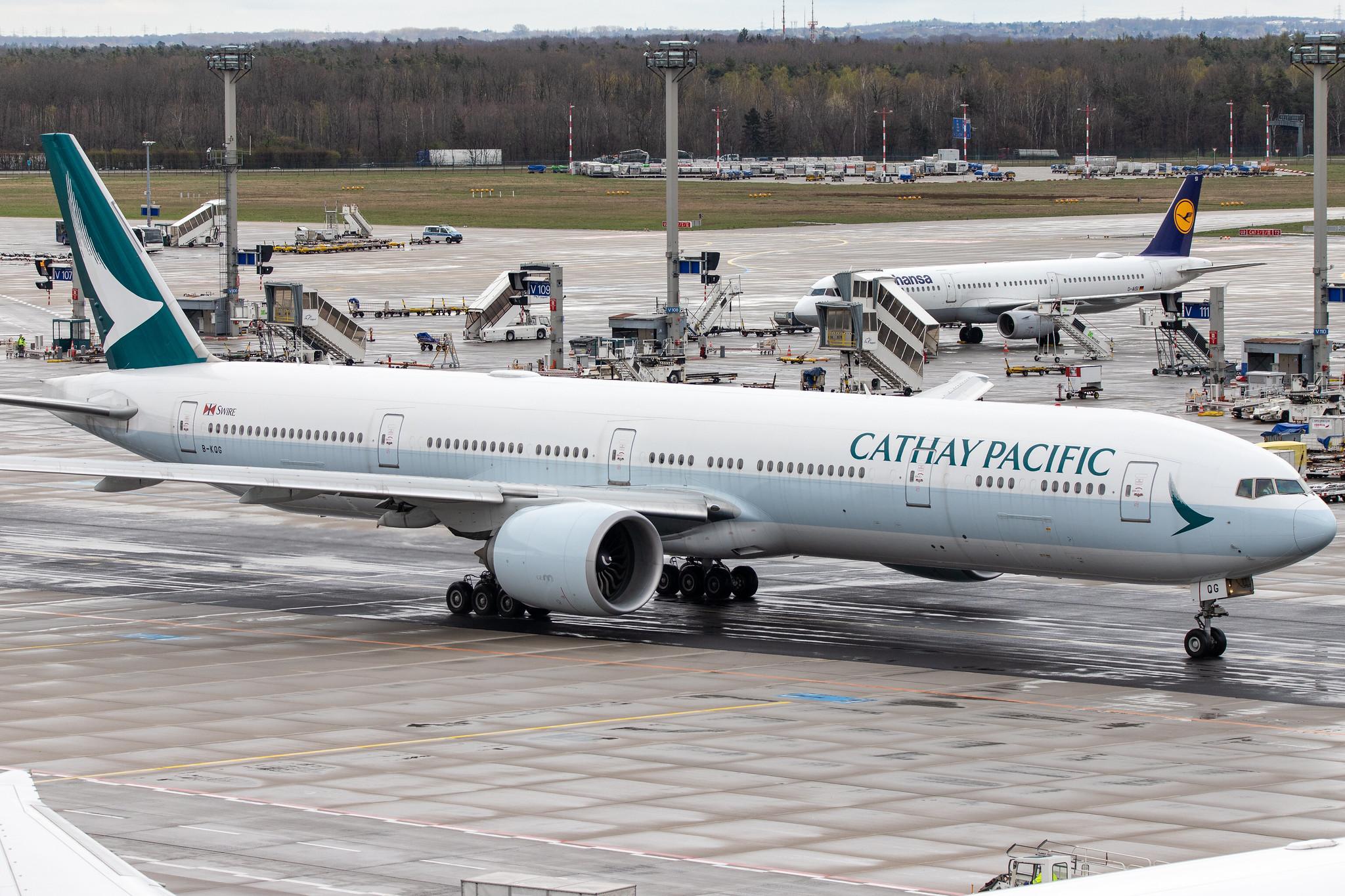 Frankfurt Airport: Cathay Pacific (CX / CPA) |  Boeing 777-367(ER) B77W | B-KQG | MSN 42142