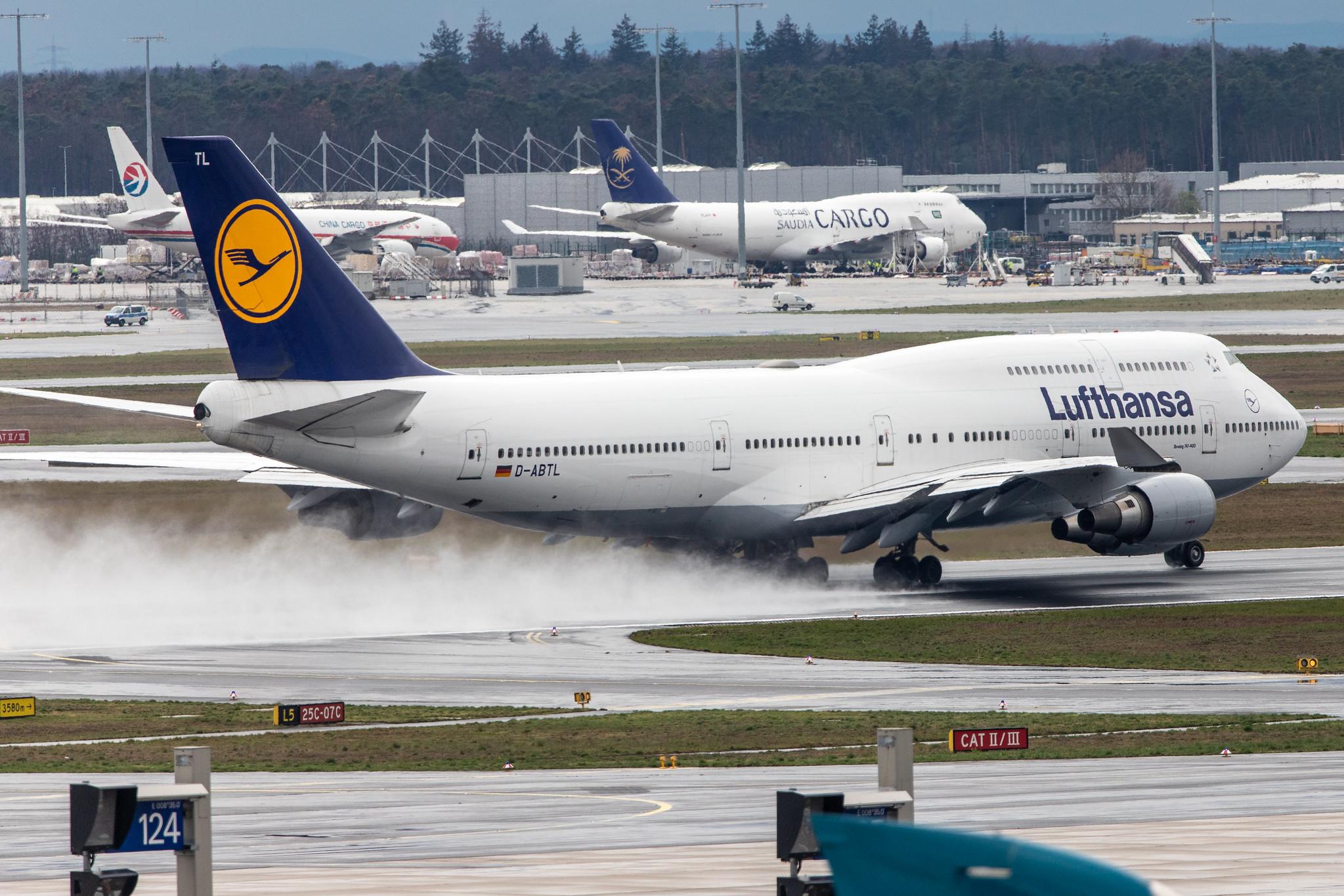 Frankfurt Airport: Lufthansa (LH / DLH) |  Boeing 747-430 B744 | D-ABTL | MSN 29872