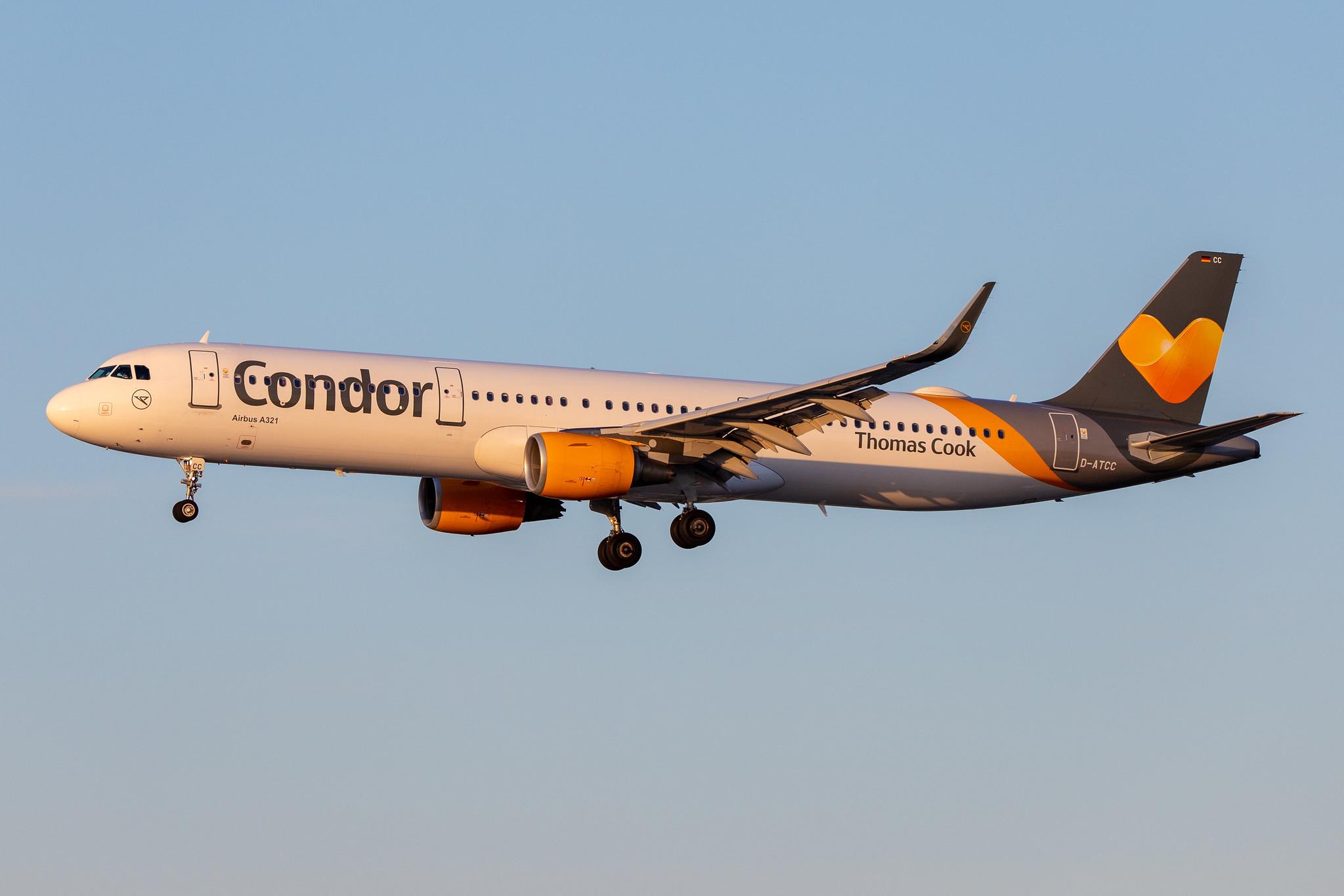 Hamburg Airport: Condor (DE / CFG) | Operator: Thomas Cook Aviation |  Airbus A321-211 A321 | D-ATCC | MSN 6501