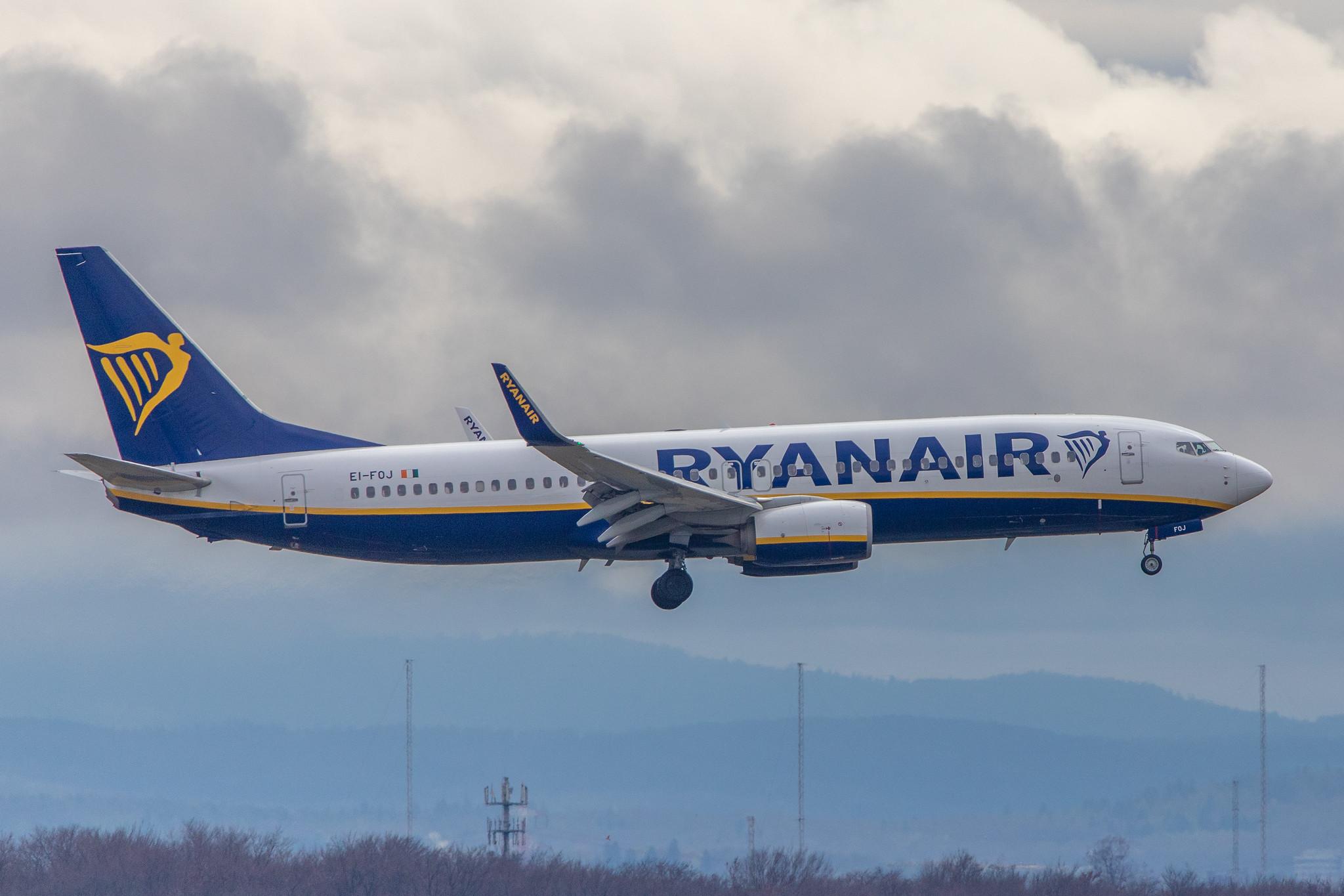 Frankfurt Airport: Ryanair (FR / RYR) |  Boeing 737-8AS B738 | EI-FOJ | MSN 44722