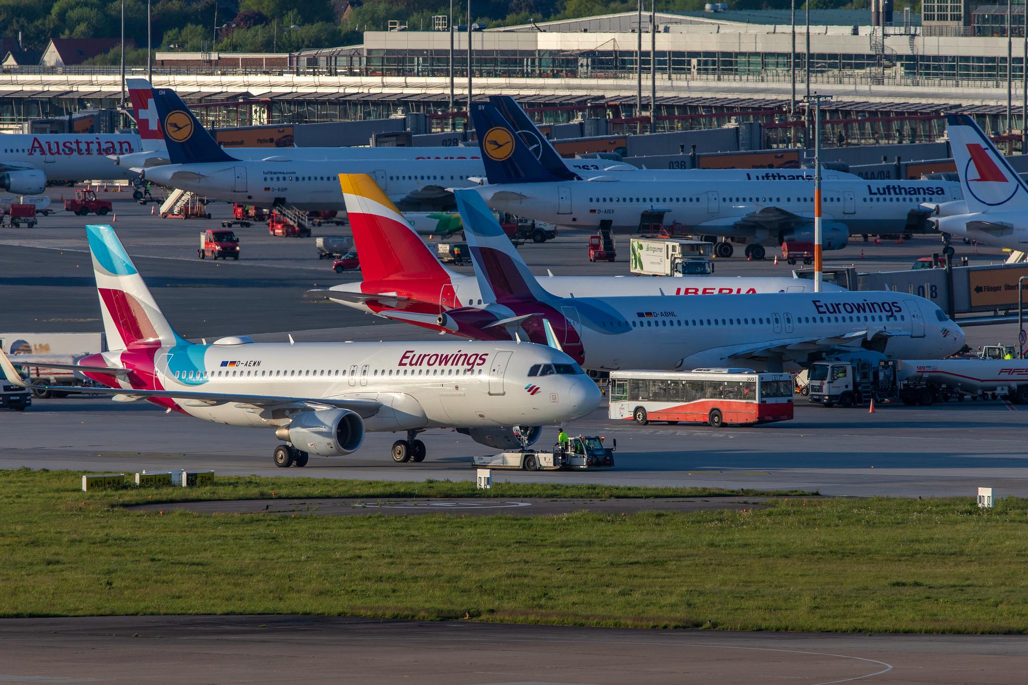 Hamburg Airport: Eurowings (EW / EWG) |  Airbus A320-214 A320 | D-AEWN | MSN 7393