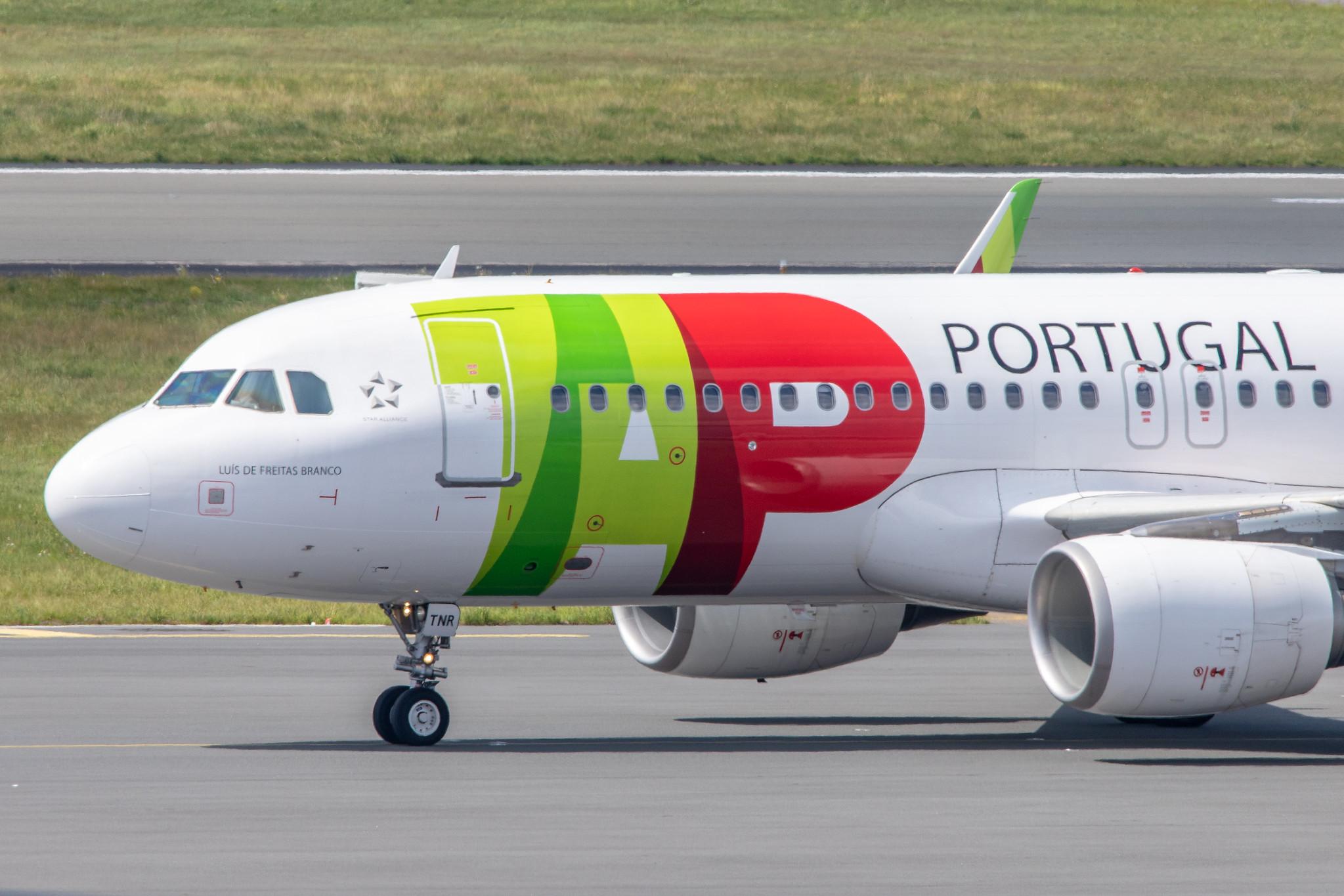 Hamburg Airport: TAP Air Portugal (TP / TAP) |  Airbus A320-214 A320 | CS-TNR | MSN 3883