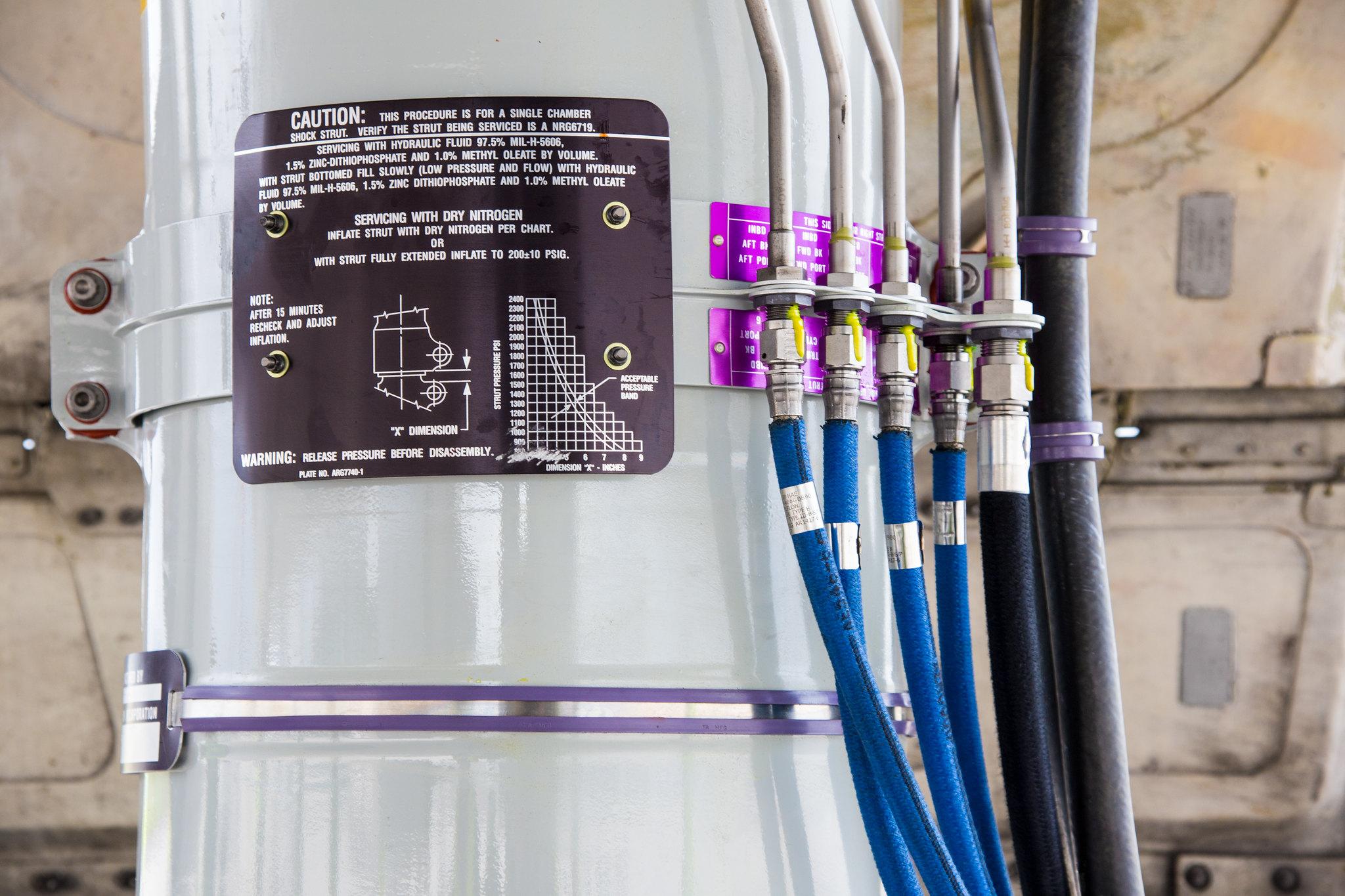 Frankfurt Airport: Lufthansa Cargo (/ GEC) |  McDonnell Douglas MD-11F MD11 | D-ALCH | MSN 48801