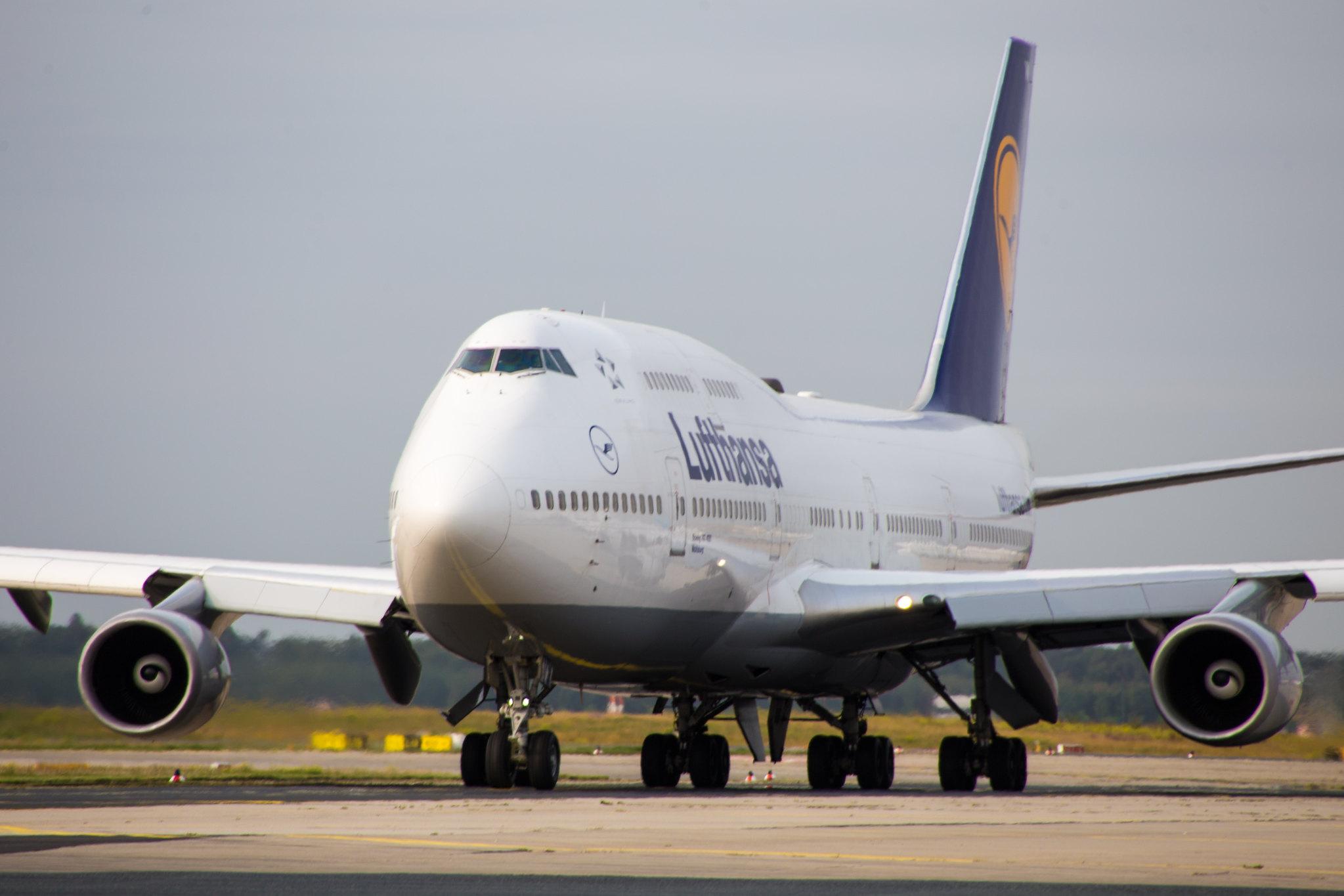 Frankfurt Airport: Lufthansa (LH / DLH) |  Boeing 747-430 B744 | D-ABVW | MSN 29493