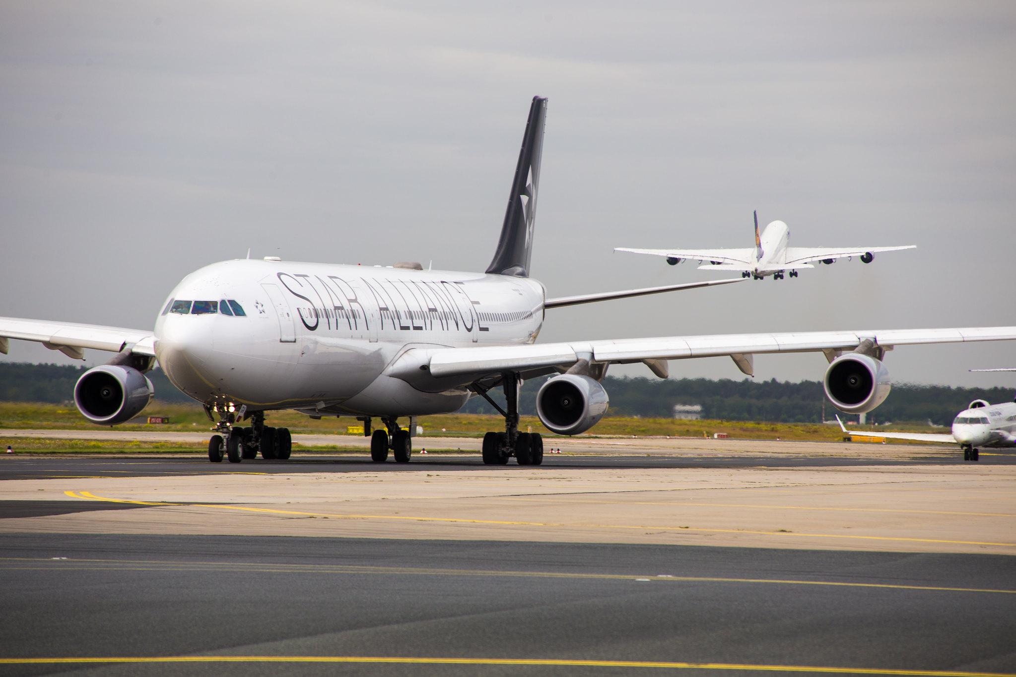 Frankfurt Airport: Air Canada (AC / ACA) |  Livery: Star Alliance Livery |  Airbus A330-343 A333 | C-GEGI | MSN 1012