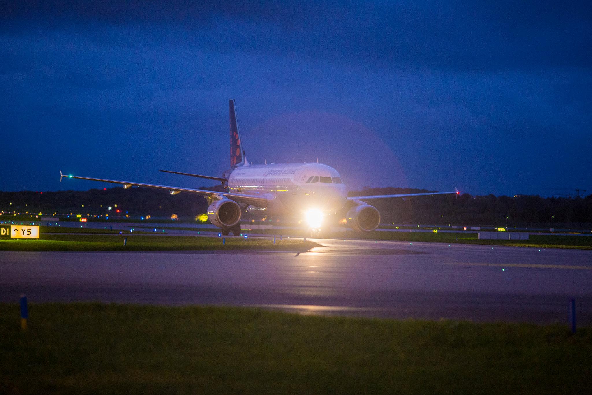 Hamburg Airport: Brussels Airlines (SN / BEL) |  Airbus A319-112 A319 | OO-SSH | MSN 2925