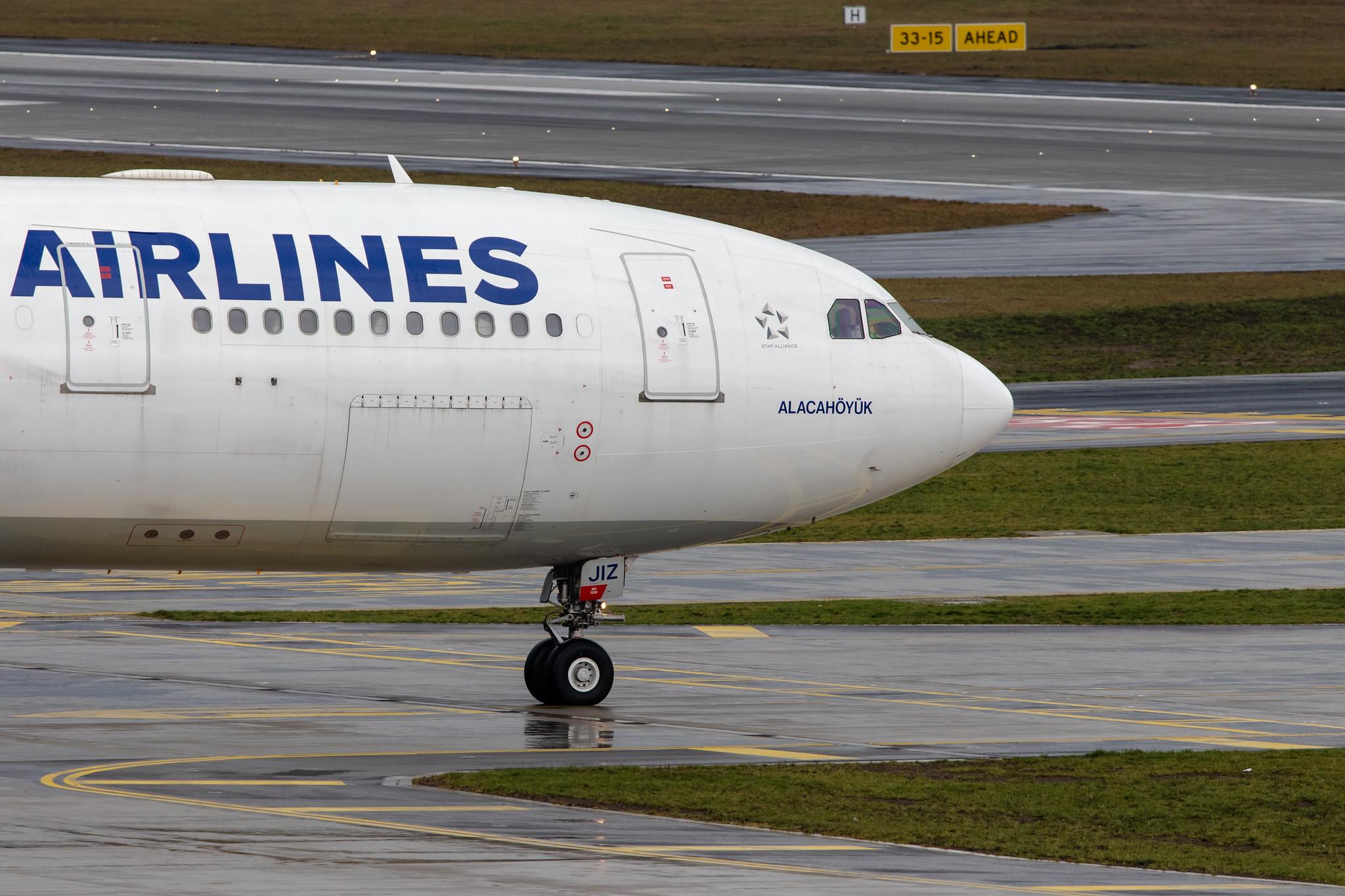 Hamburg Airport: Turkish Airlines (TK / THY) |  Livery: Invest in Turkey Livery |  Airbus A330-223 A332 | TC-JIZ | MSN 1118