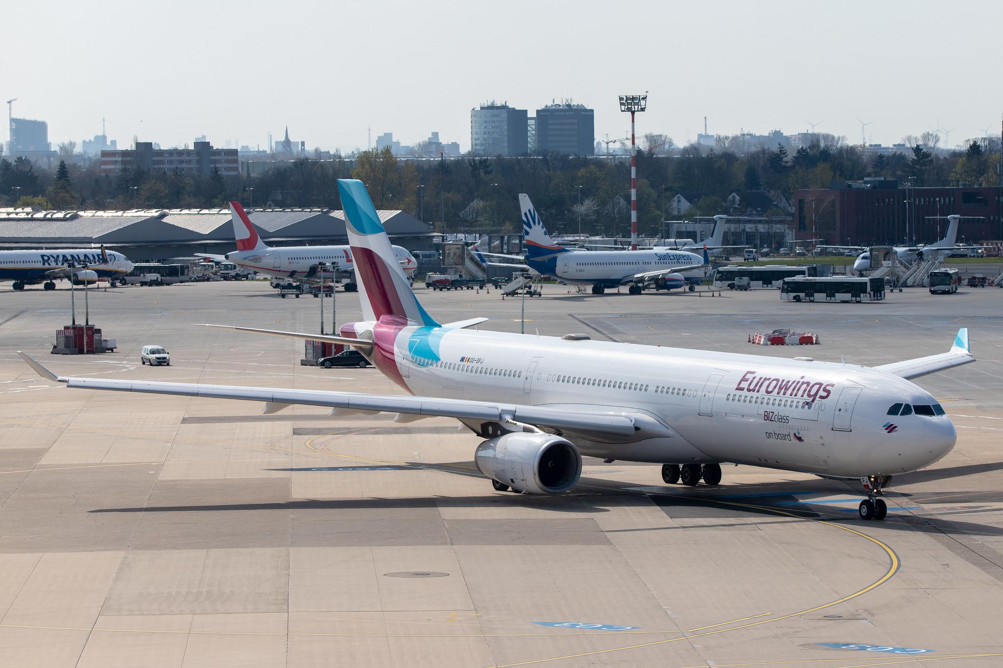 Düsseldorf Airport: Eurowings (EW / EWG) | Operator: Brussels Airlines |  Airbus A330-343 A333 | OO-SFJ | MSN 0701