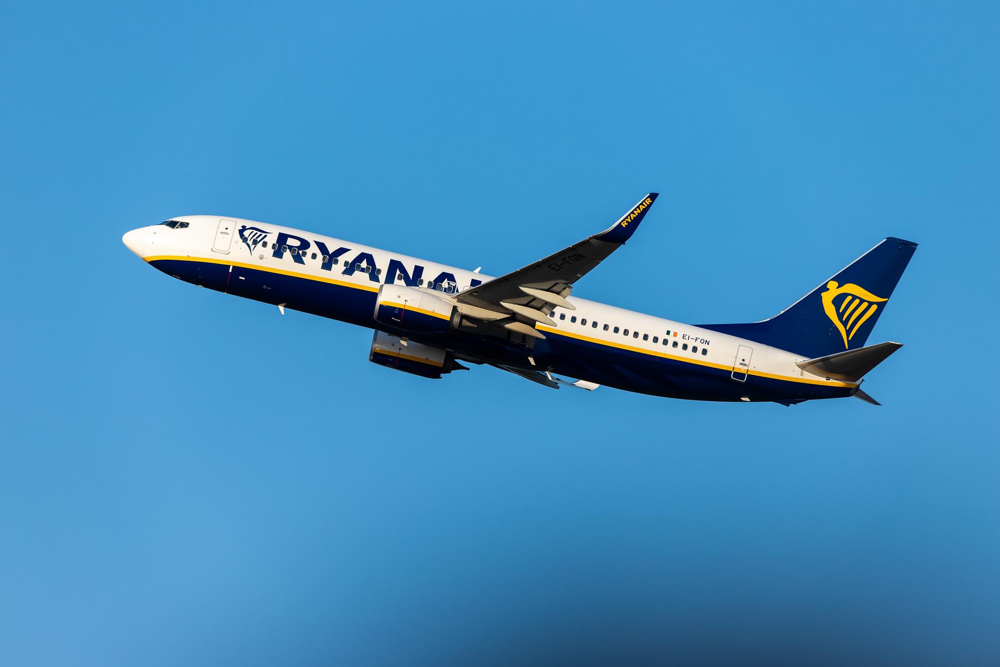 Köln Bonn Airport: Ryanair (FR / RYR) |  Boeing 737-8AS B738 | EI-FON | MSN 44721