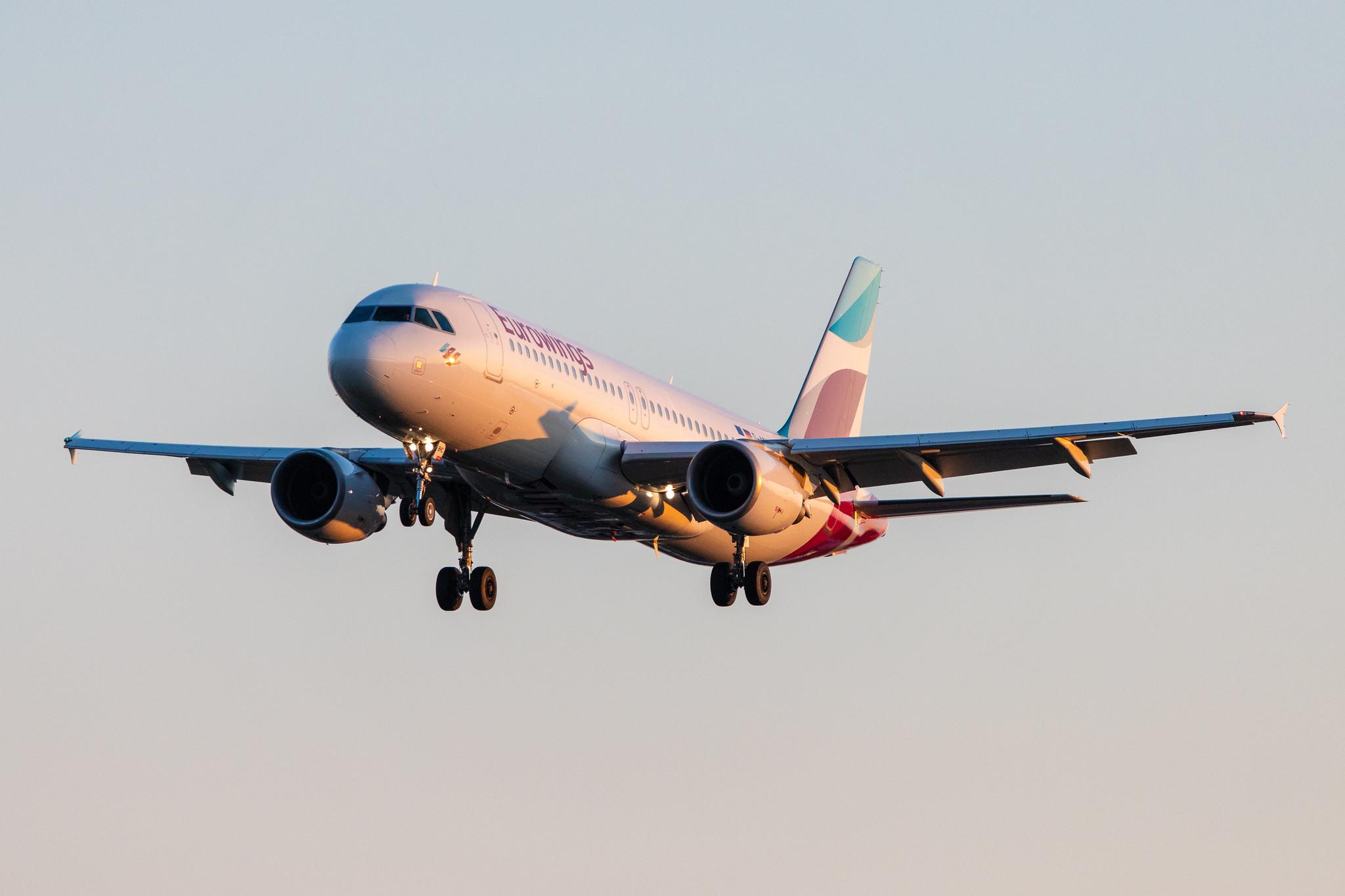 Hamburg Airport: Eurowings (EW / EWG) |  Airbus A320-214 A320 | D-ABHC | MSN 3594