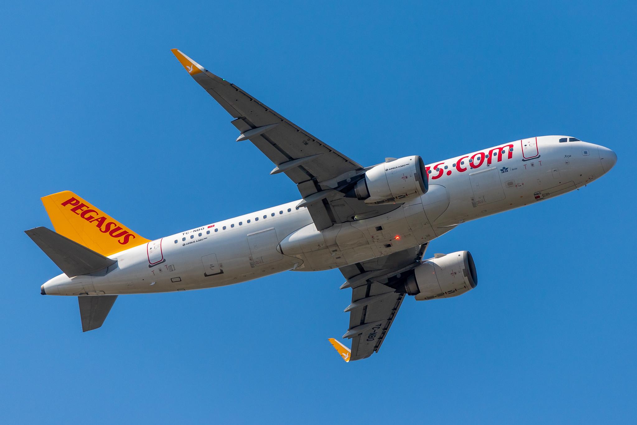 Hamburg Airport: Pegasus (PC / PGT) | Operator: Pegasus Airlines |  Airbus A320-251N A20N | TC-NBO | MSN 08048