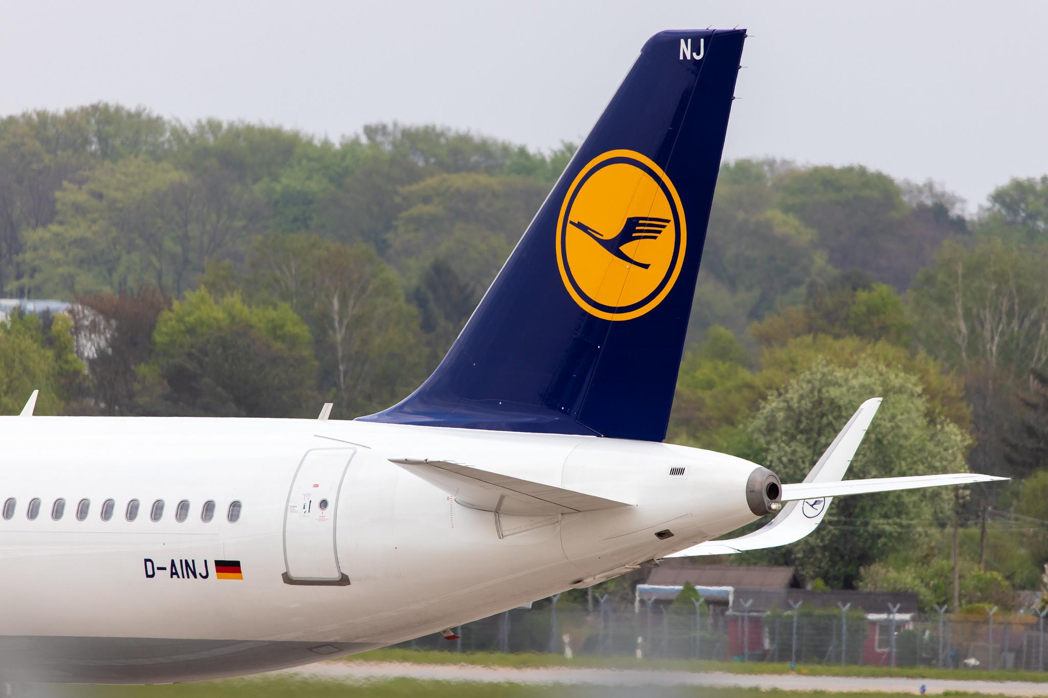 Hamburg Airport: Lufthansa (LH / DLH) |  Airbus A320-271N A20N | D-AINJ | MSN 7735