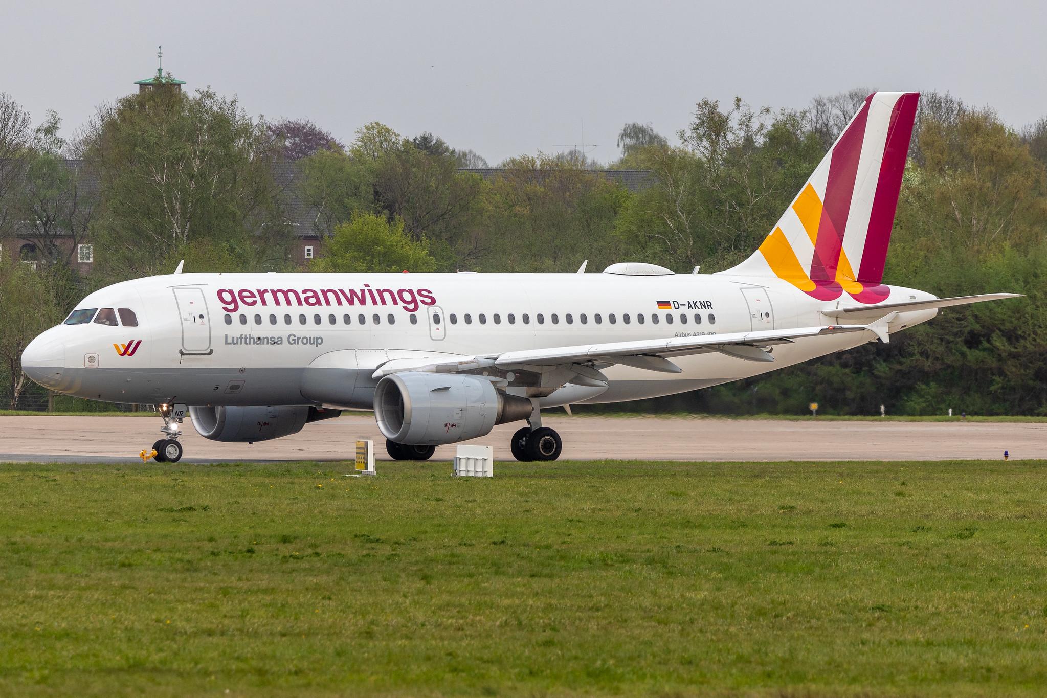 Hamburg Airport: Eurowings (EW / EWG) |  Operator: Germanwings | Airbus A319-112 A319 | D-AKNR | MSN 1209