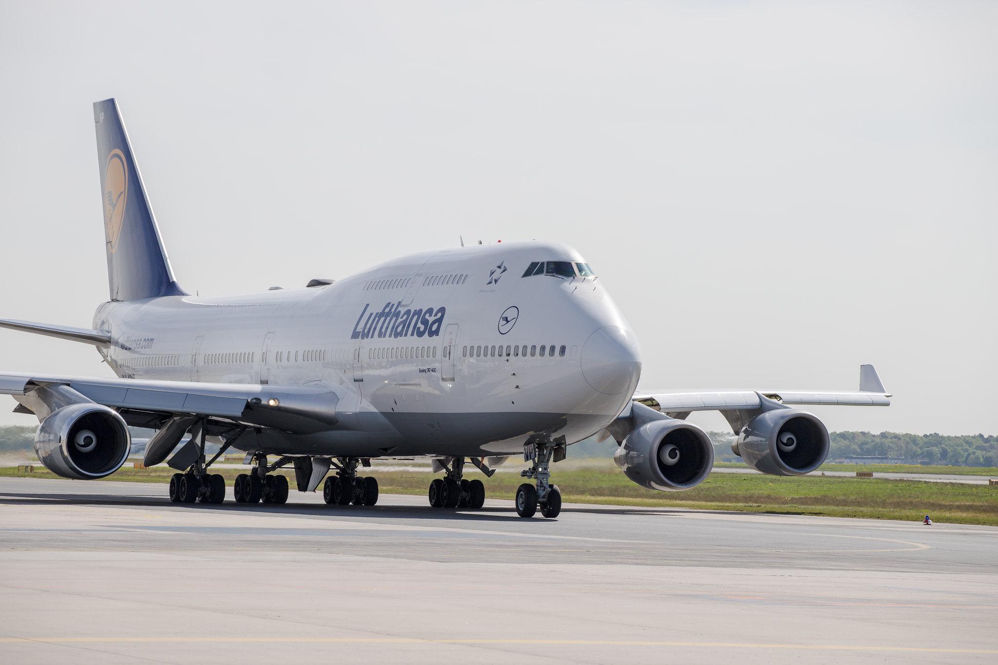 Frankfurt Airport: Lufthansa (LH / DLH) |  Boeing 747-430 B744 | D-ABVP | MSN 28284