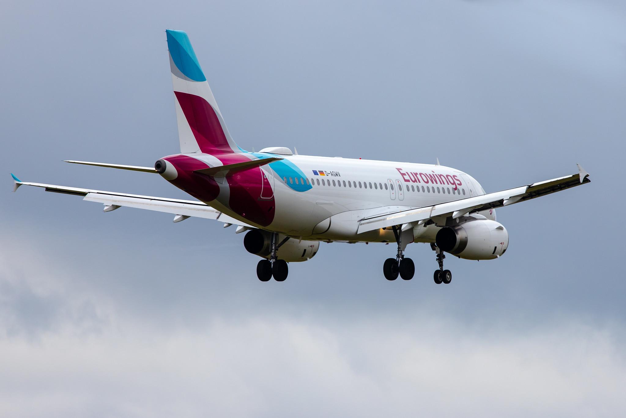 London Heathrow Airport: Eurowings (EW / EWG) |  Airbus A319-132 A319 | D-AGWV | MSN 5467