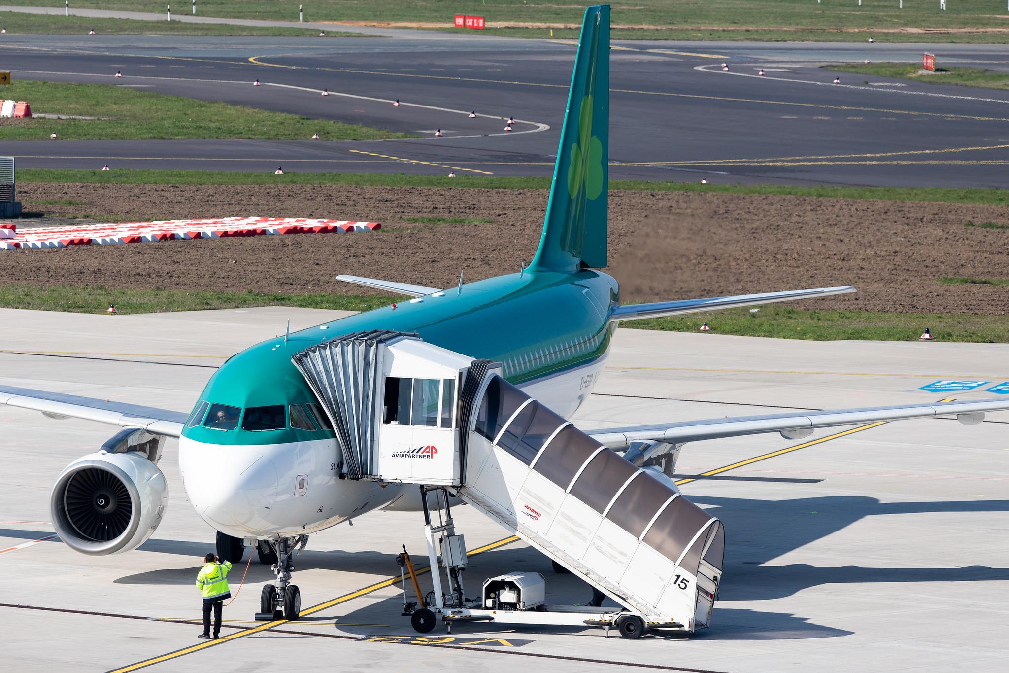 Düsseldorf Airport: Aer Lingus (EI / EIN) |  Airbus A320-214 A320 | EI-EDP | MSN 3781