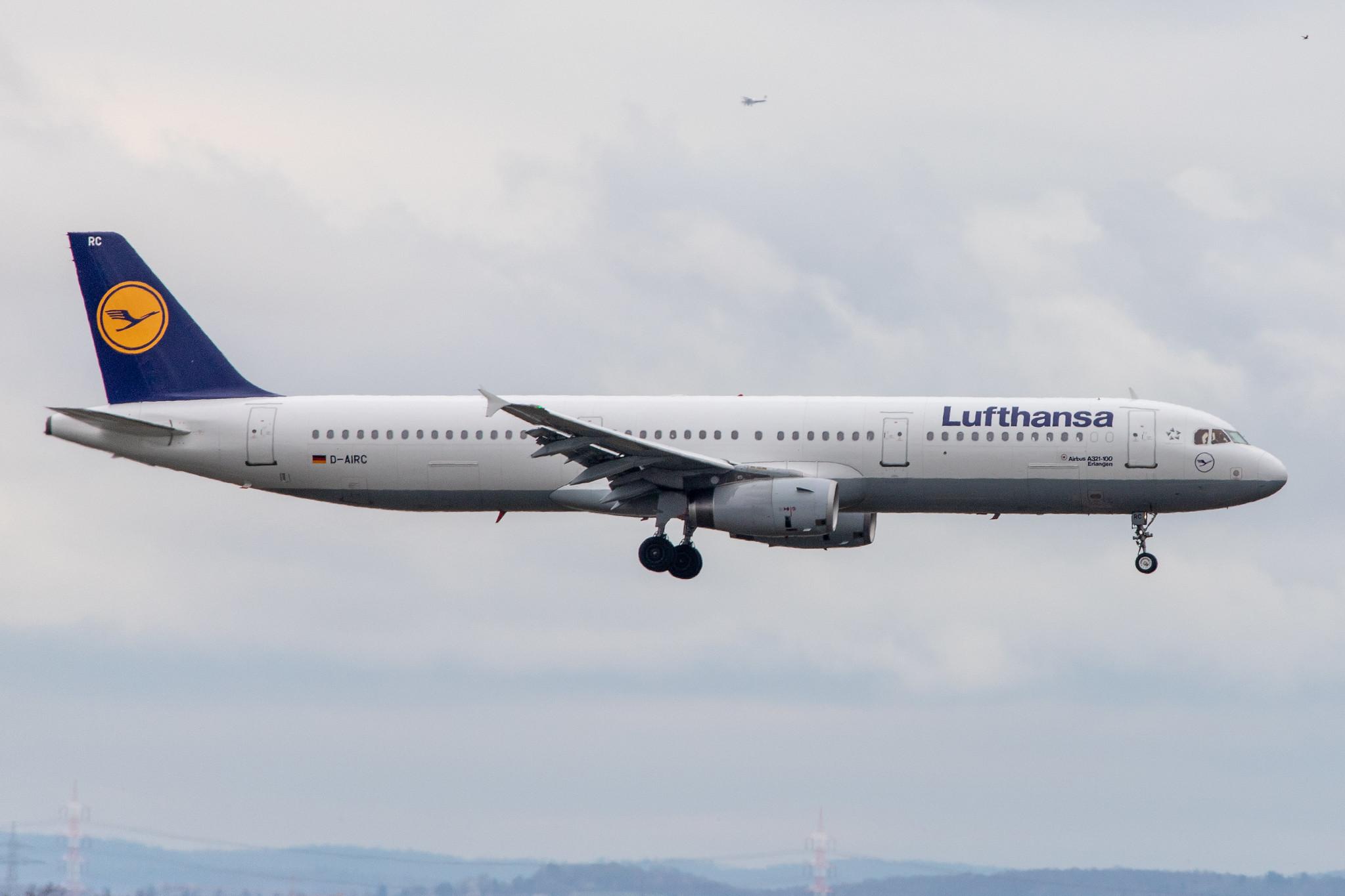 Frankfurt Airport: Lufthansa (LH / DLH) |  Airbus A321-131 A321 | D-AIRC | MSN 0473