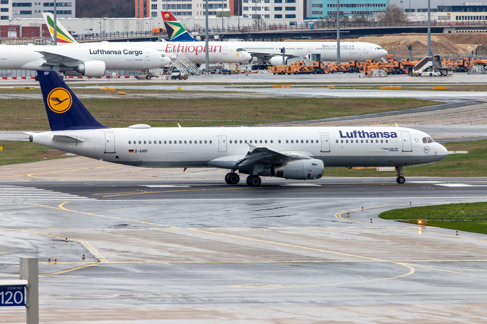 Frankfurt Airport: Lufthansa (LH / DLH) |  Airbus A321-131 A321 | D-AIRP | MSN 0564