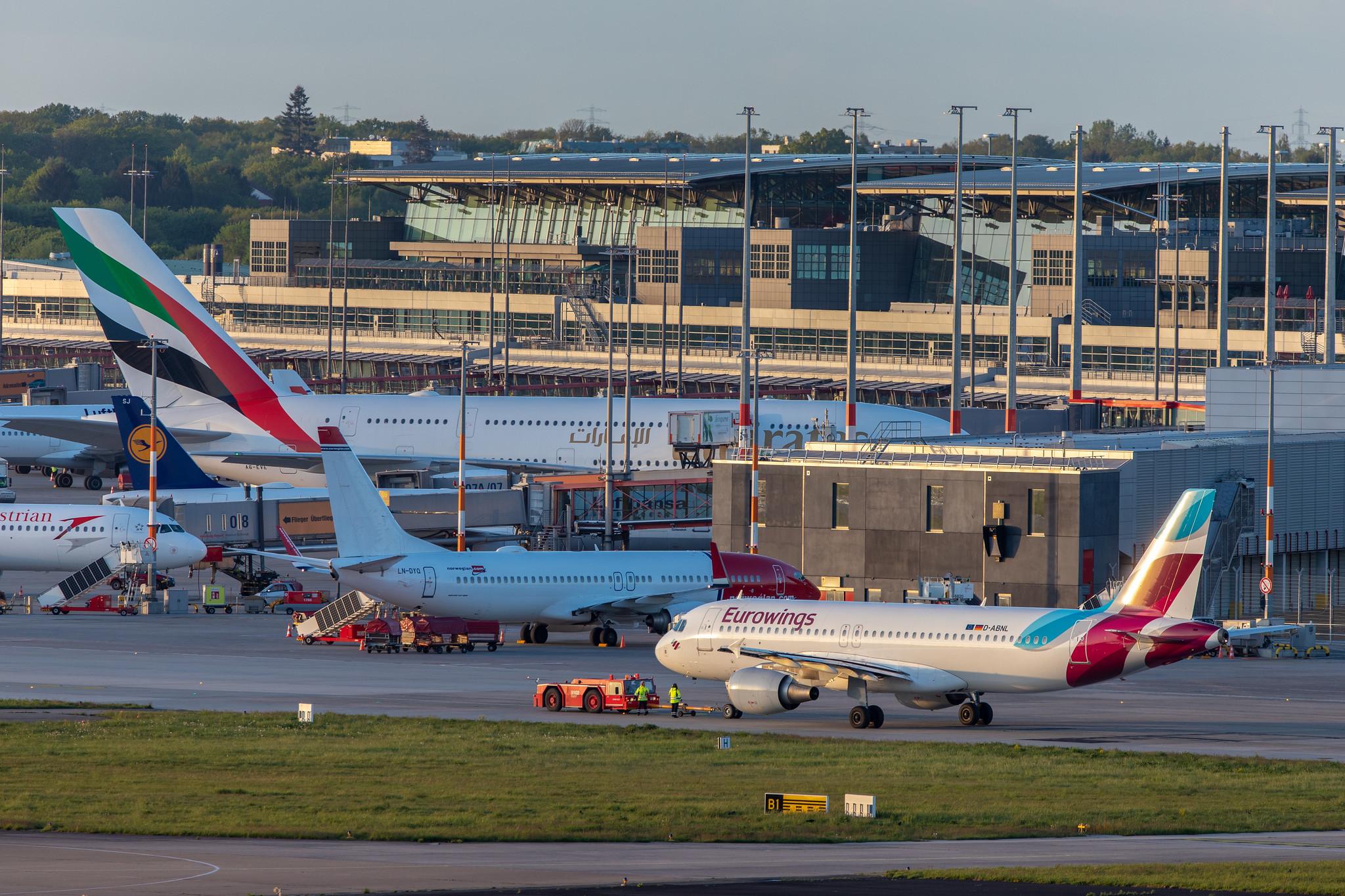 Hamburg Airport: Eurowings (EW / EWG) |  Airbus A320-214 A320 | D-ABNL | MSN 1852