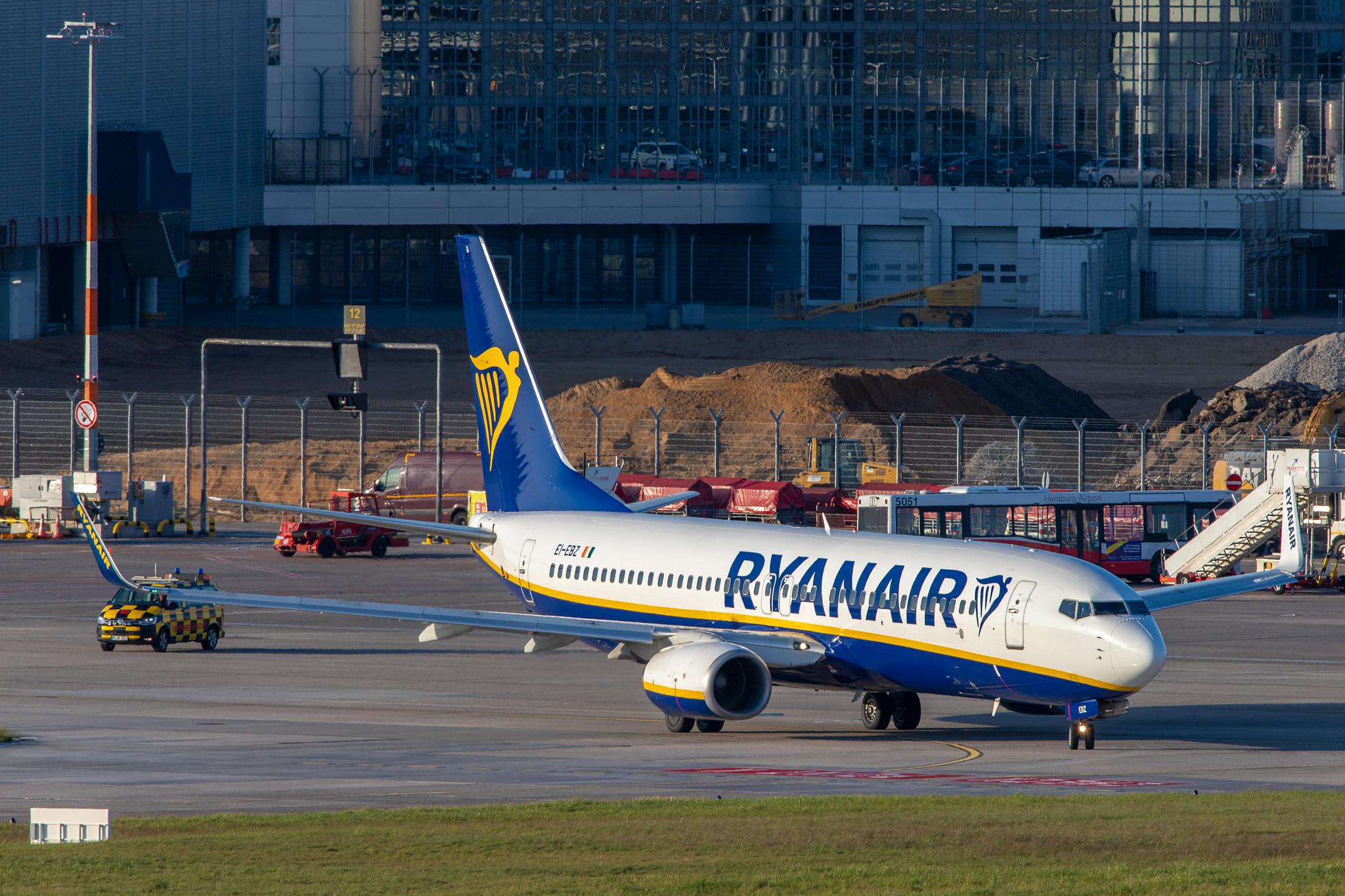 Hamburg Airport: Ryanair (FR / RYR) |  Boeing 737-8AS B738 | EI-EBZ | MSN 35008