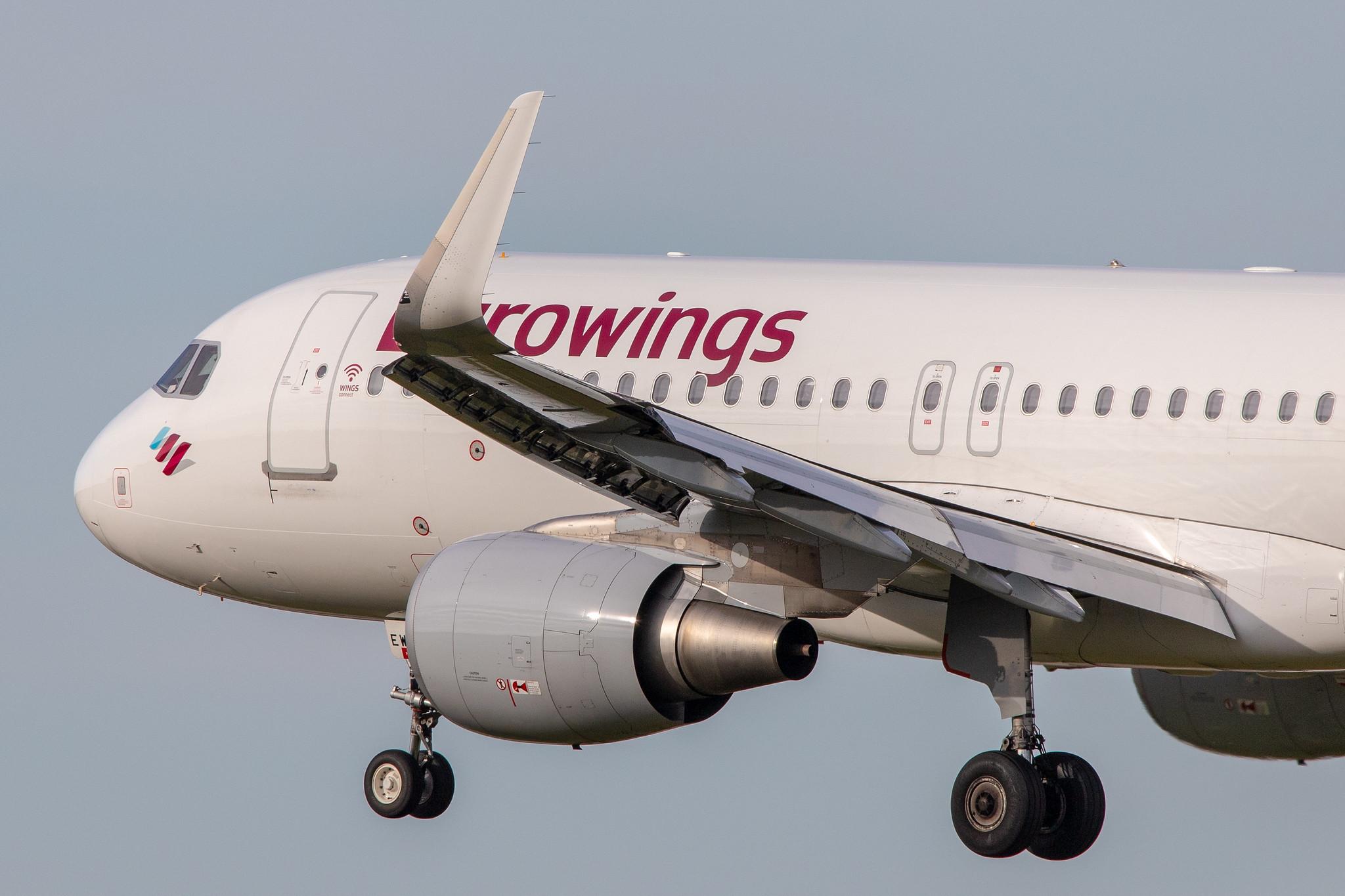 Hamburg Airport: Eurowings (EW / EWG) |  Airbus A320-214 A320 | D-AEWN | MSN 7393