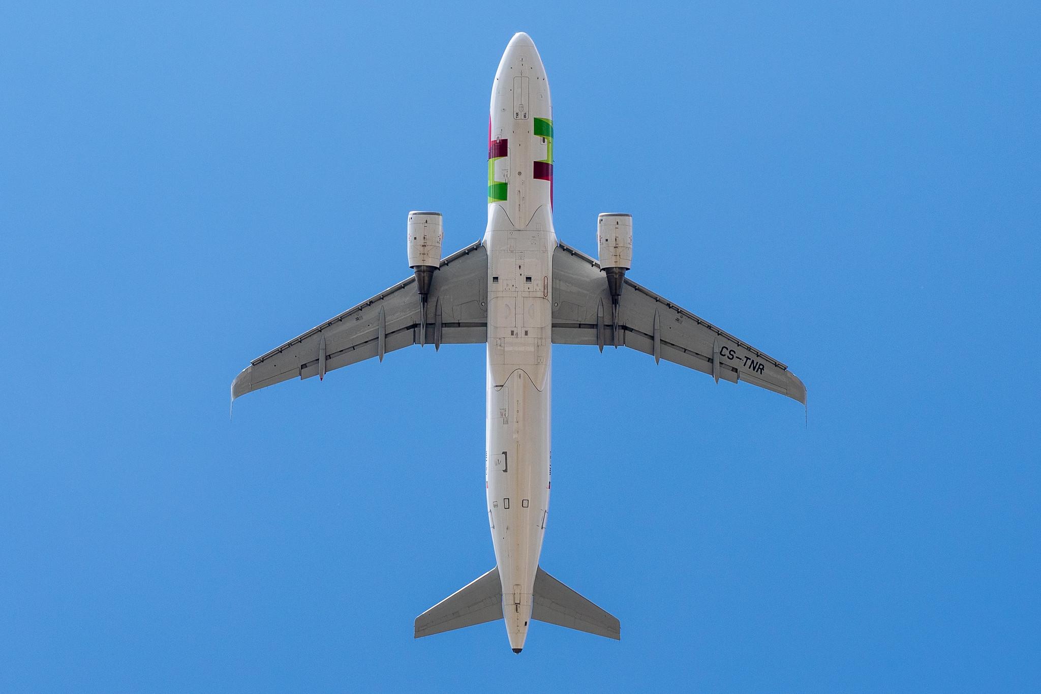 Hamburg Airport: TAP Air Portugal (TP / TAP) |  Airbus A320-214 A320 | CS-TNR | MSN 3883