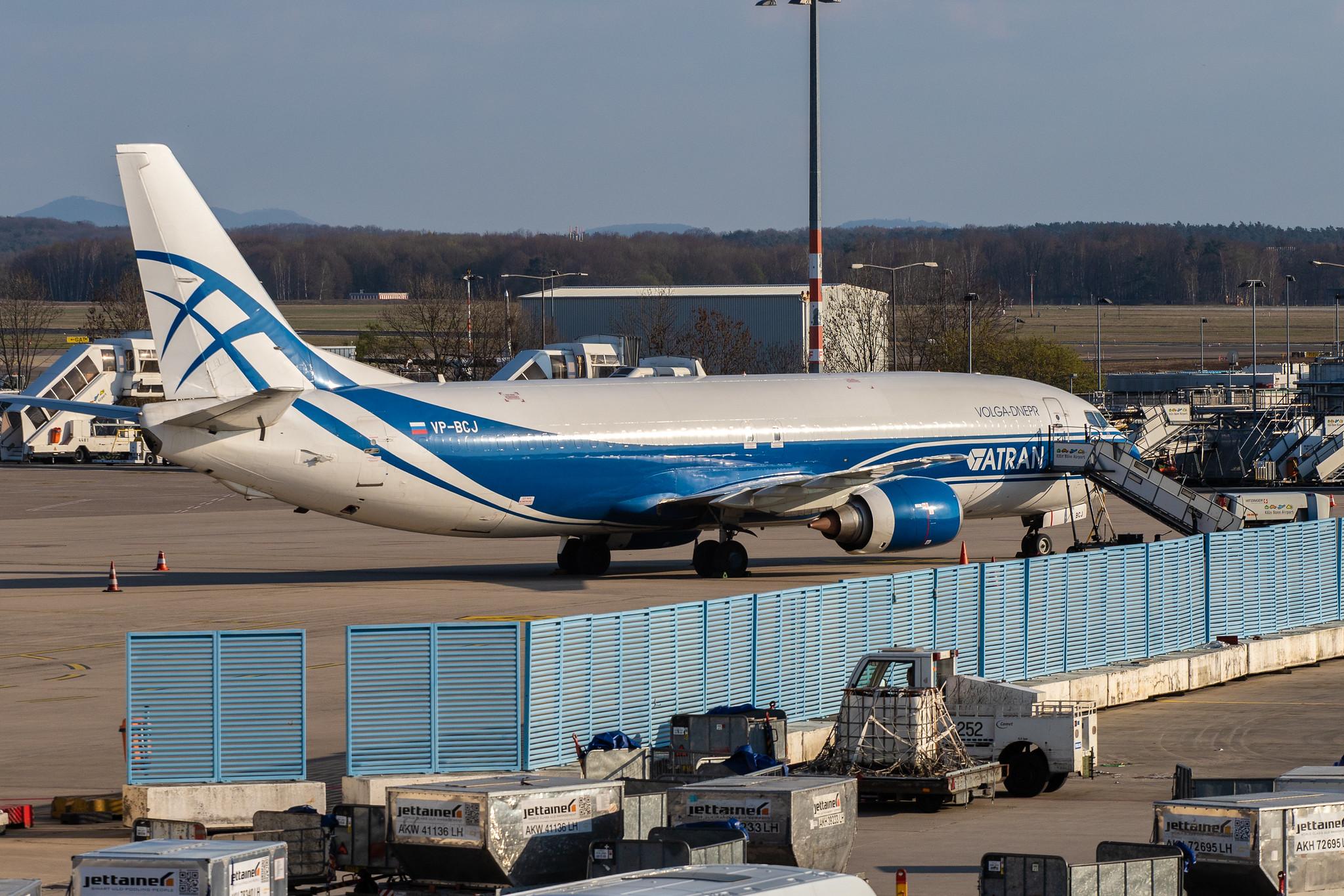 Köln Bonn Airport: ATRAN (V8 / VAS) | Operator: Atran |  Boeing 737-46Q(SF) B734 | VP-BCJ | MSN 28663