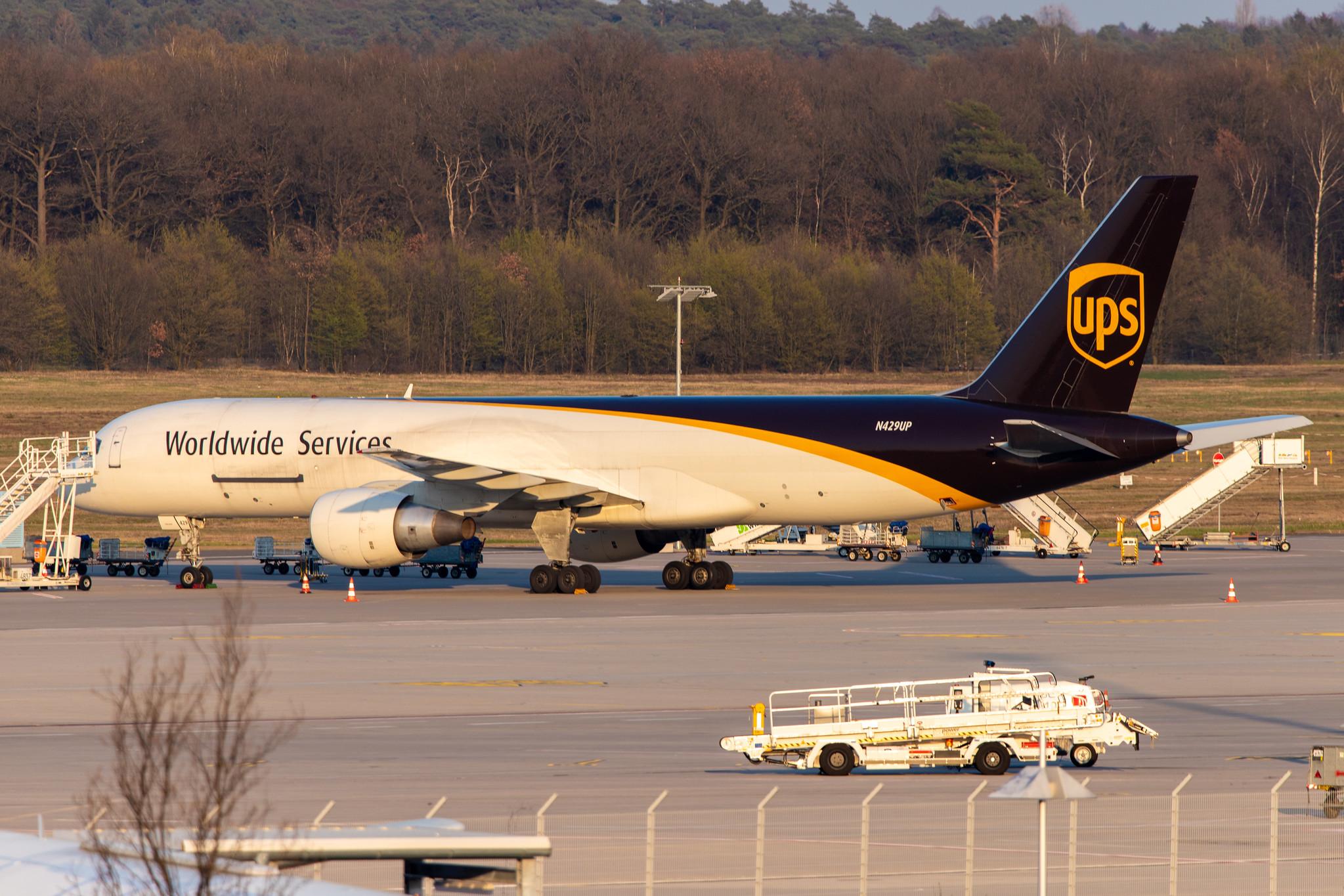 Köln Bonn Airport: UPS (5X / UPS) | Operator: UPS Airlines |  Boeing 757-24APF B752 | N429UP | MSN 25460