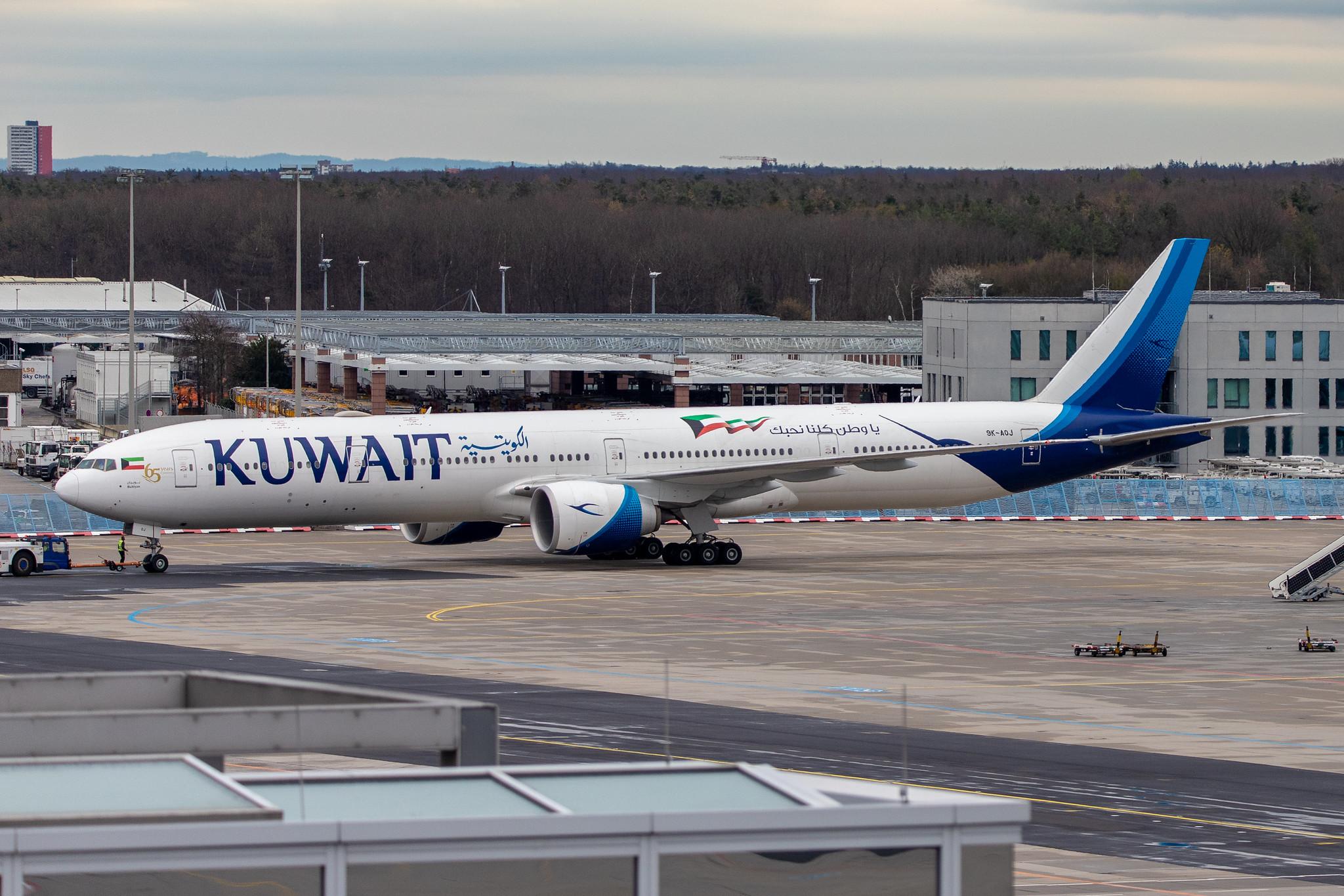 Kuwait Airways (KU / KAC) |  Boeing 777-369(ER) B77W | 9K-AOJ | MSN 62567