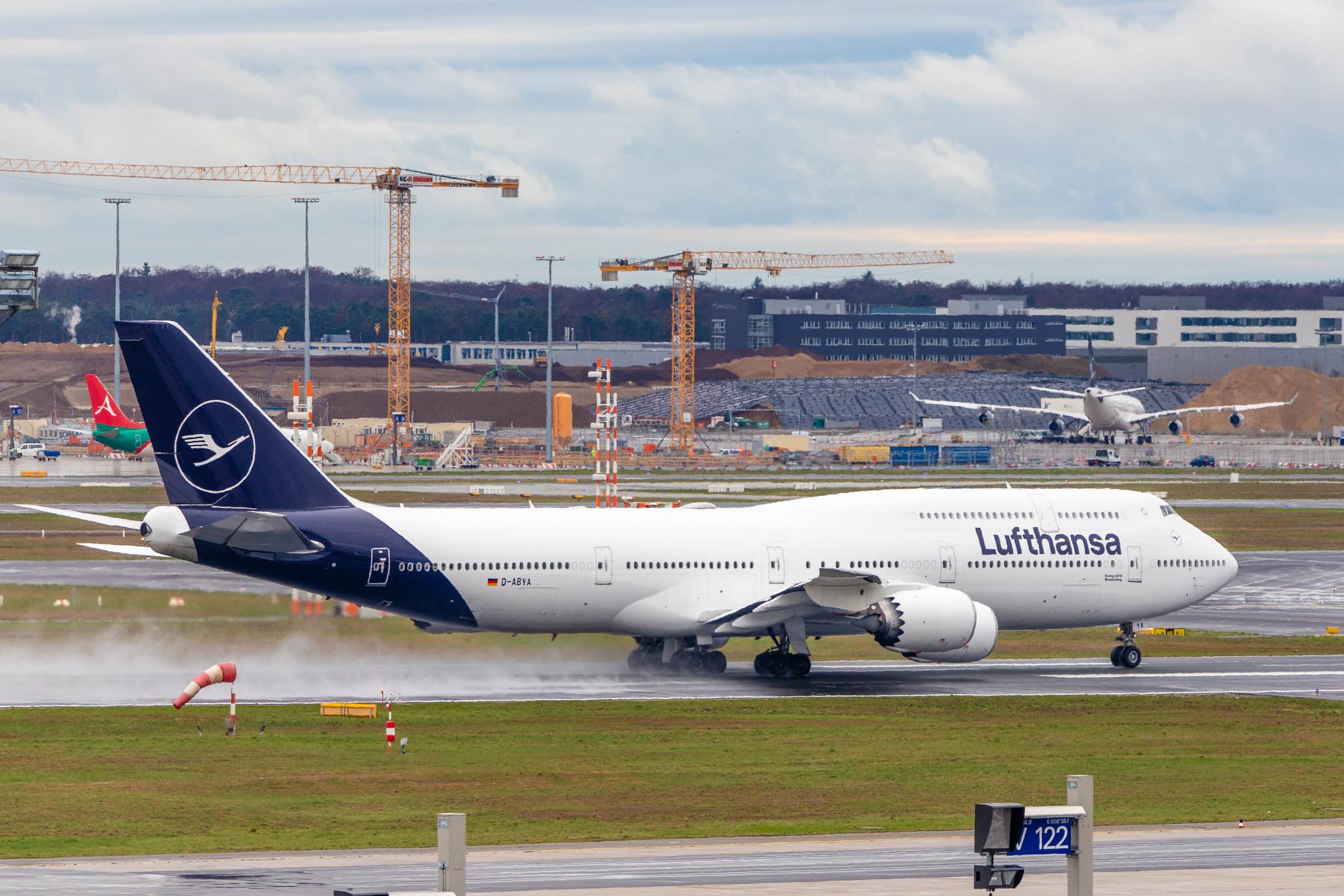 Frankfurt Airport: Lufthansa (LH / DLH) |  Boeing 747-830 B748 | D-ABYA | MSN 37827