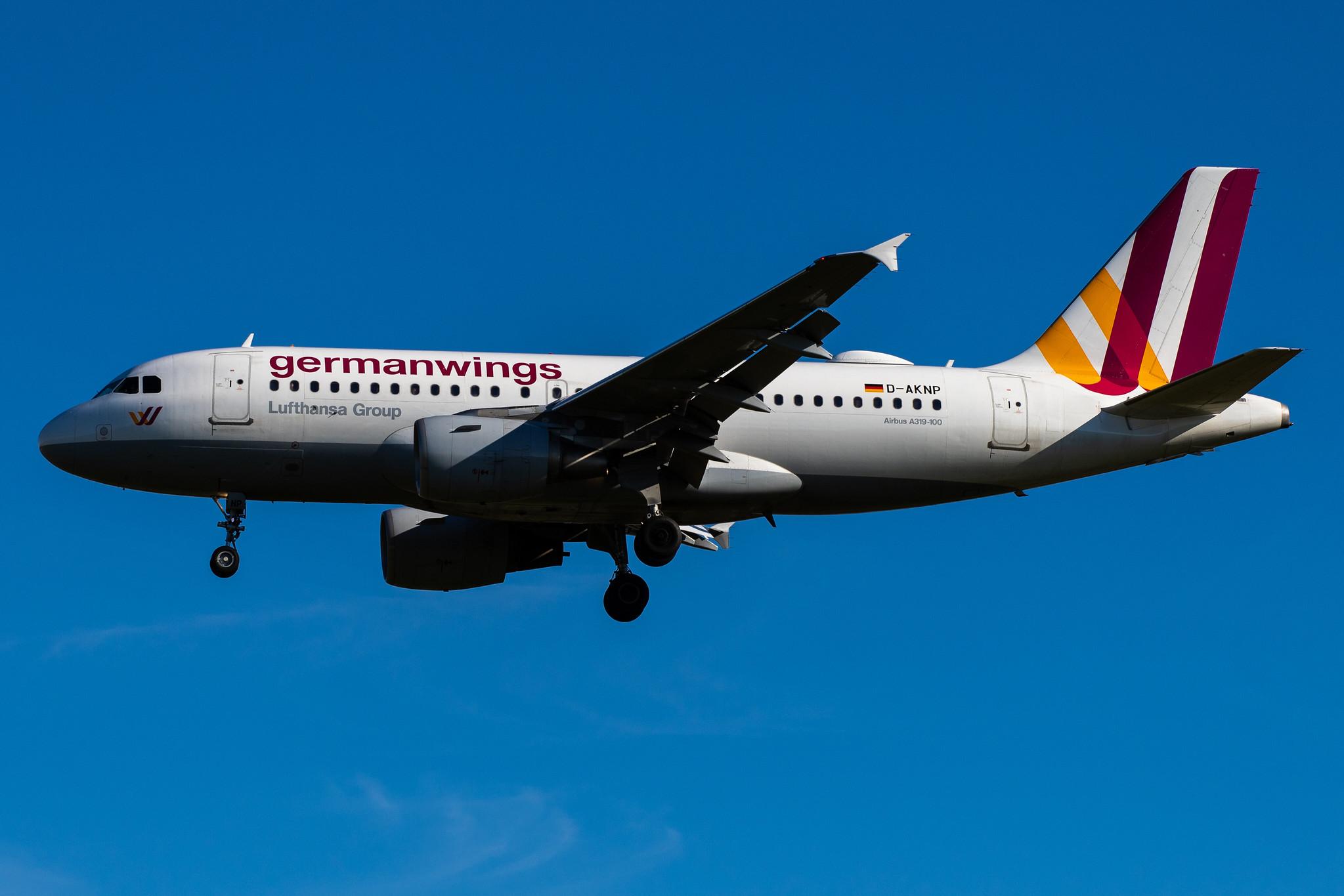 Hamburg Airport: Eurowings (EW / EWG) | Operator: Germanwings |  Airbus A319-112 A319 | D-AKNP | MSN 1051