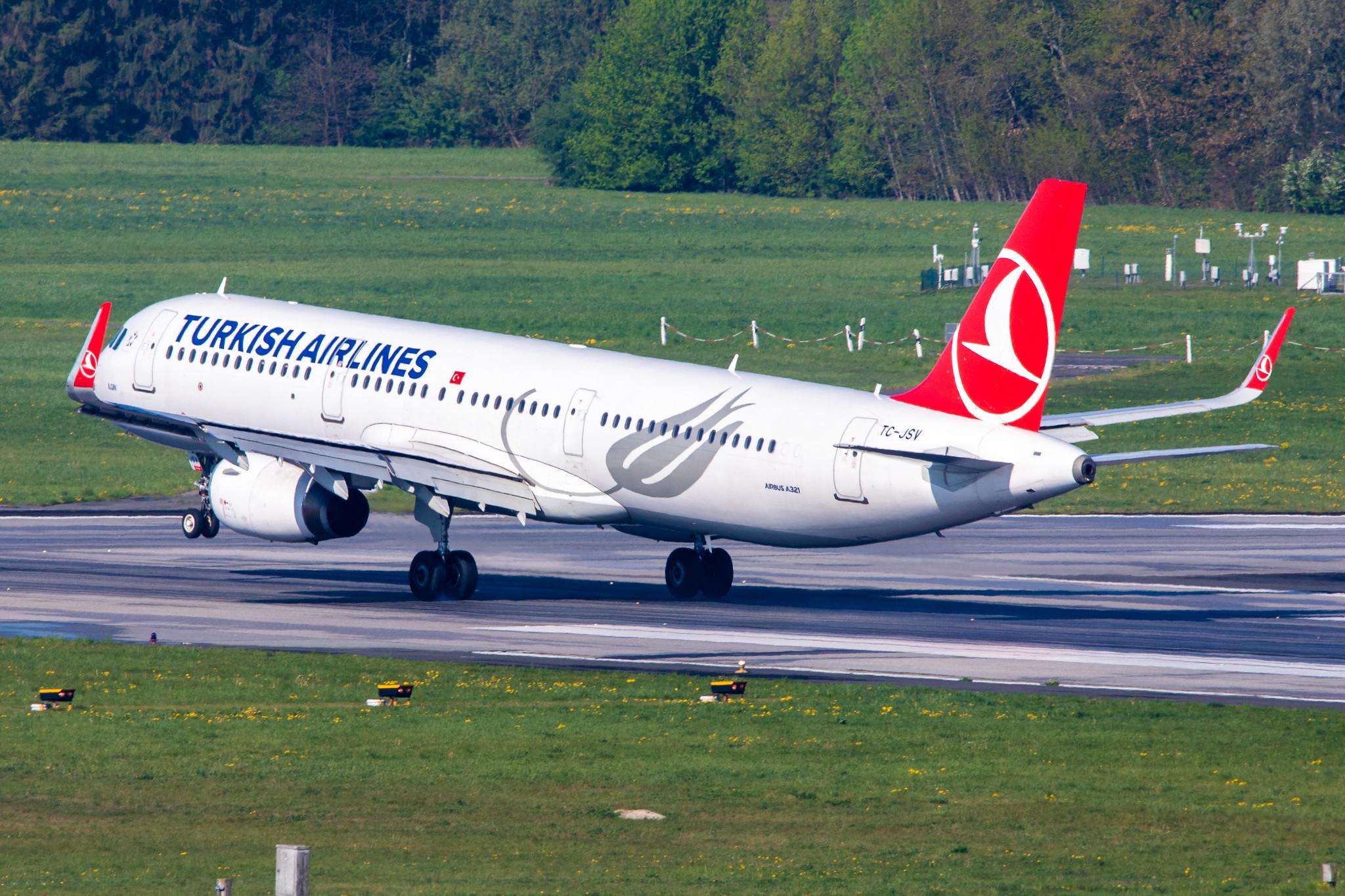 Hamburg Airport: Turkish Airlines (TK / THY) |  Airbus A321-231 A321 | TC-JSV | MSN 6751