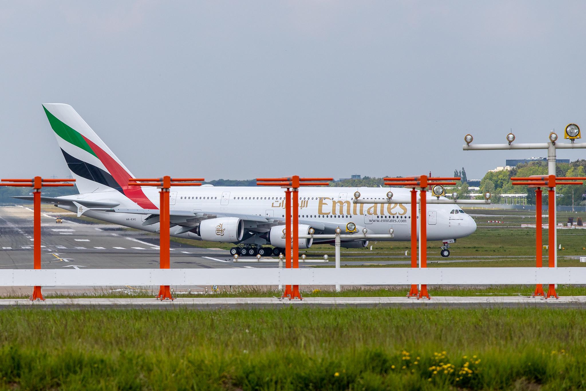 Hamburg Airport: Emirates (EK / UAE) |  Airbus A380-842 A388 | A6-EVC | MSN 248