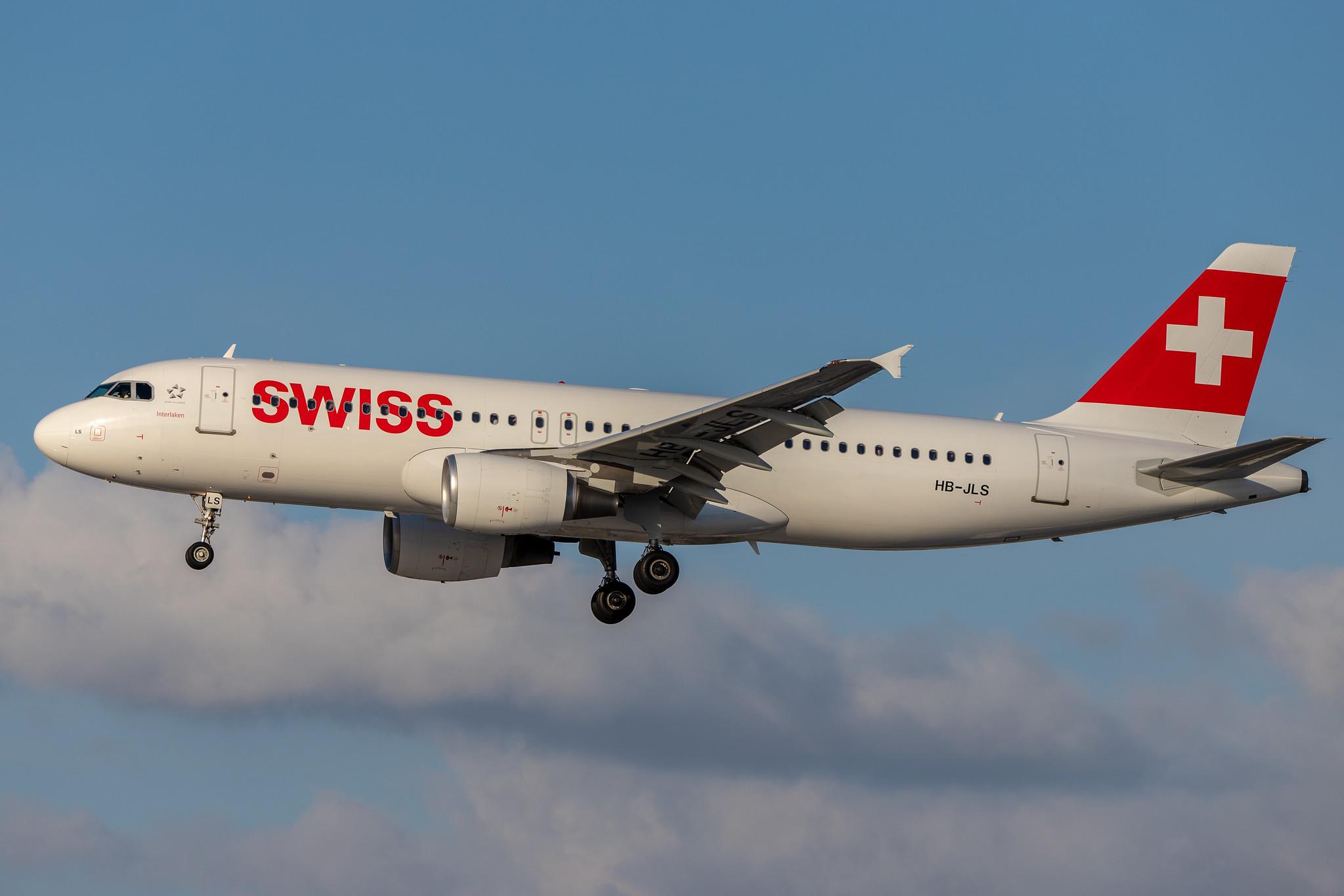 Hamburg Airport: Swiss (LX / SWR) |  Airbus A320-214 A320 | HB-JLS | MSN 5069