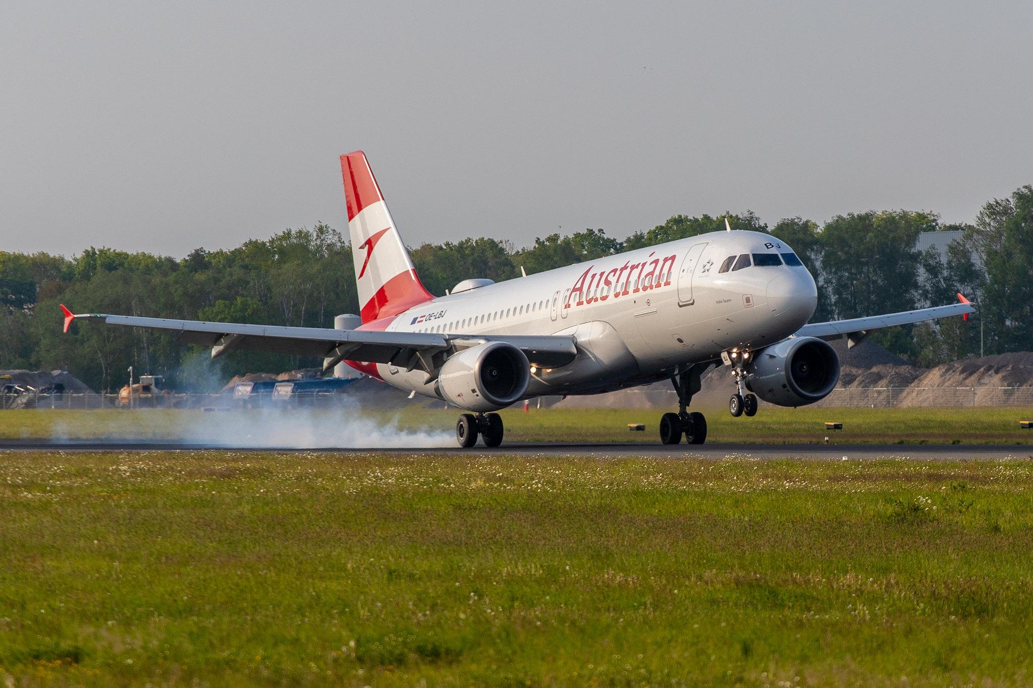 Hamburg Airport: Austrian Airlines (OS / AUA) |  Airbus A320-214 A320 | OE-LBJ | MSN 1553
