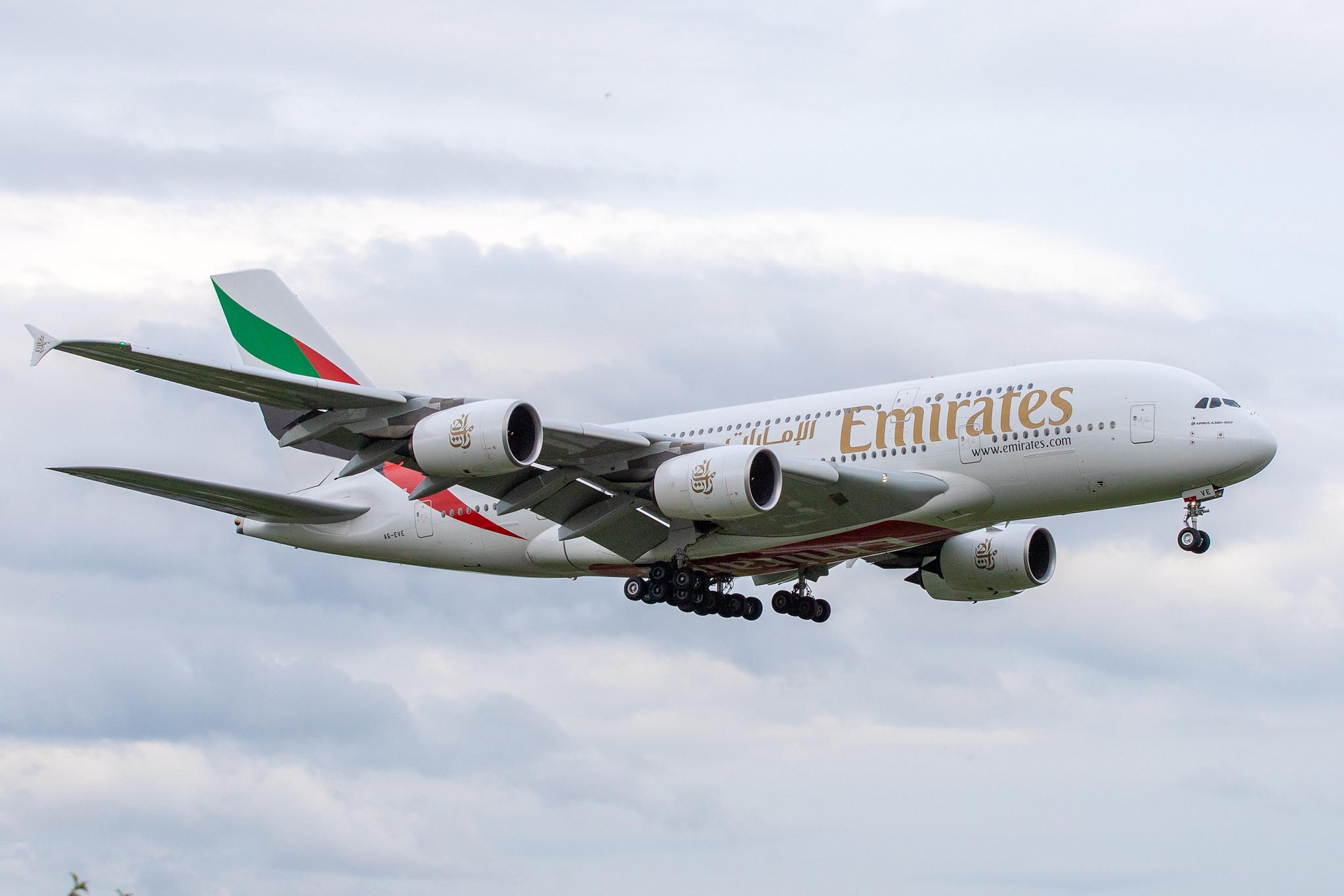 Hamburg Airport: Emirates (EK / UAE) |  Airbus A380-842 A388 | A6-EVE | MSN 250