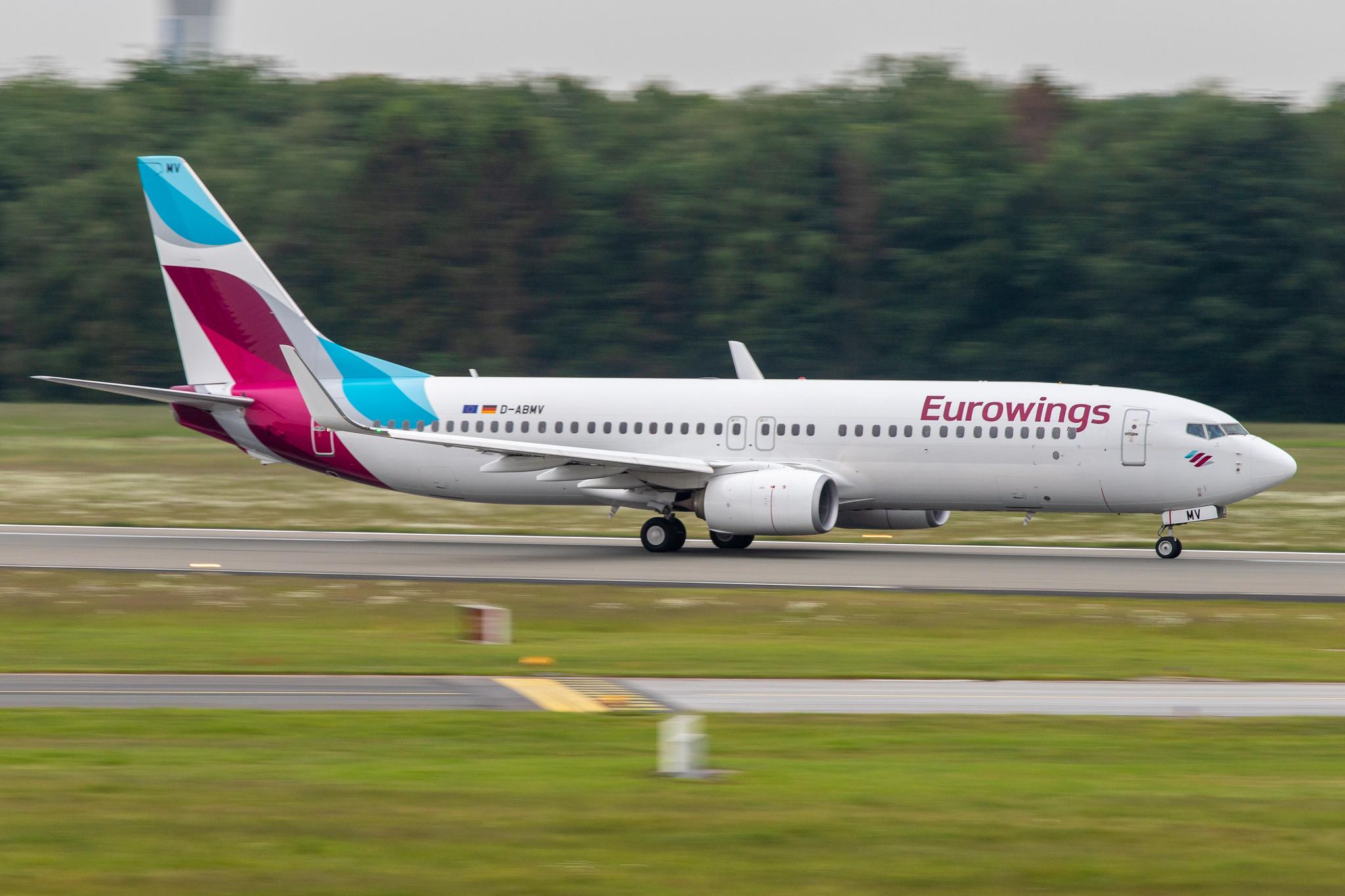 Hamburg Airport: Eurowings (EW / EWG) | Operator: TUI fly |  Boeing 737-86J B738 | D-ABMV | MSN 37785