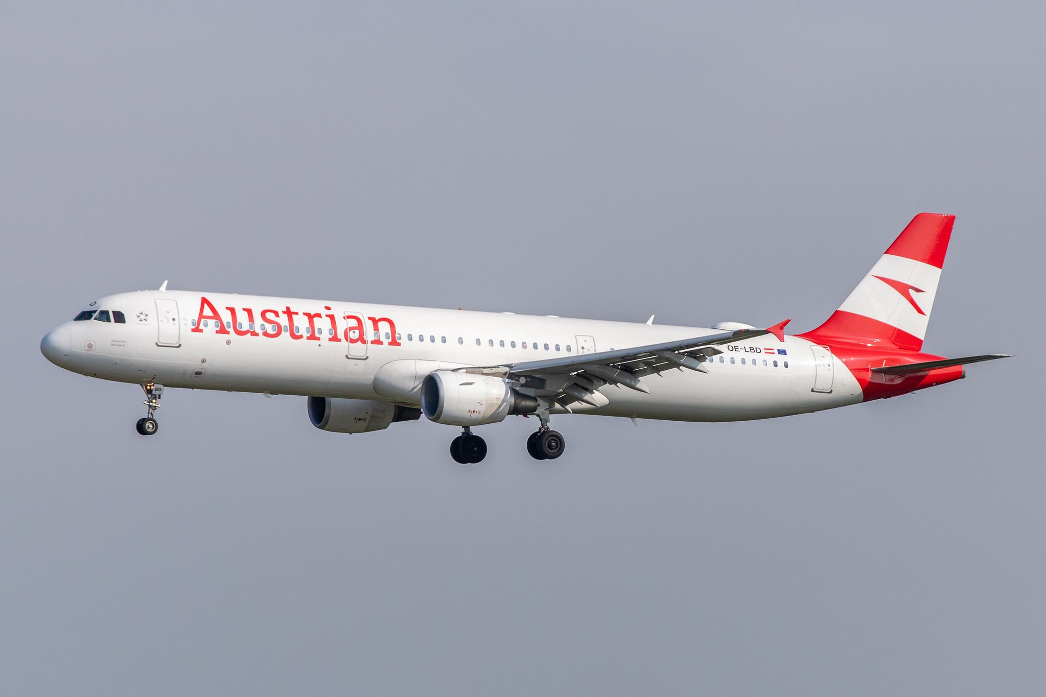 Hamburg Airport: Austrian Airlines (OS / AUA) |  Airbus A321-211 A321 | OE-LBD | MSN 0920