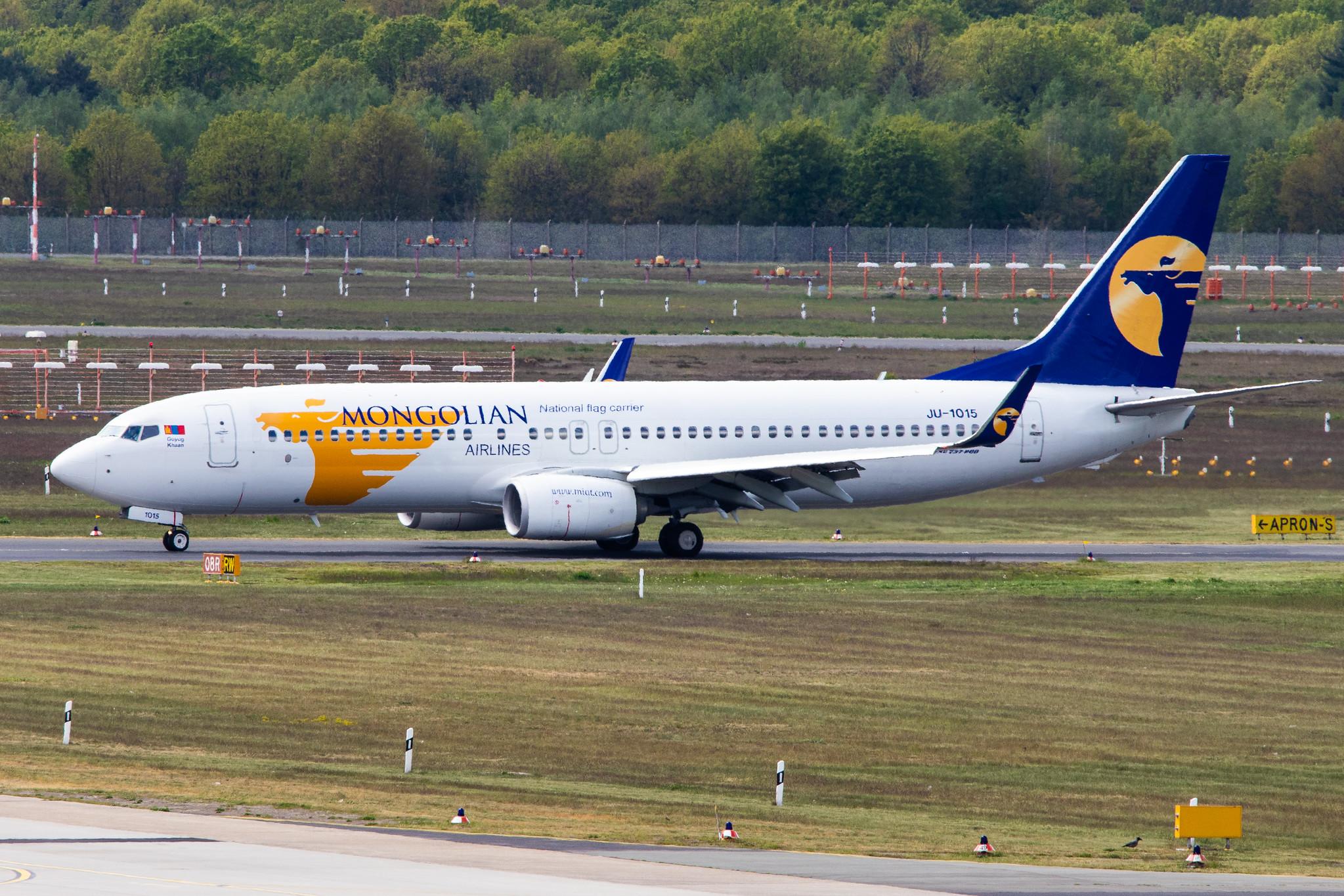 MIAT Mongolian Airlines (OM / MGL) |  Boeing 737-8SH B738 | JU-1015 | MSN 41318